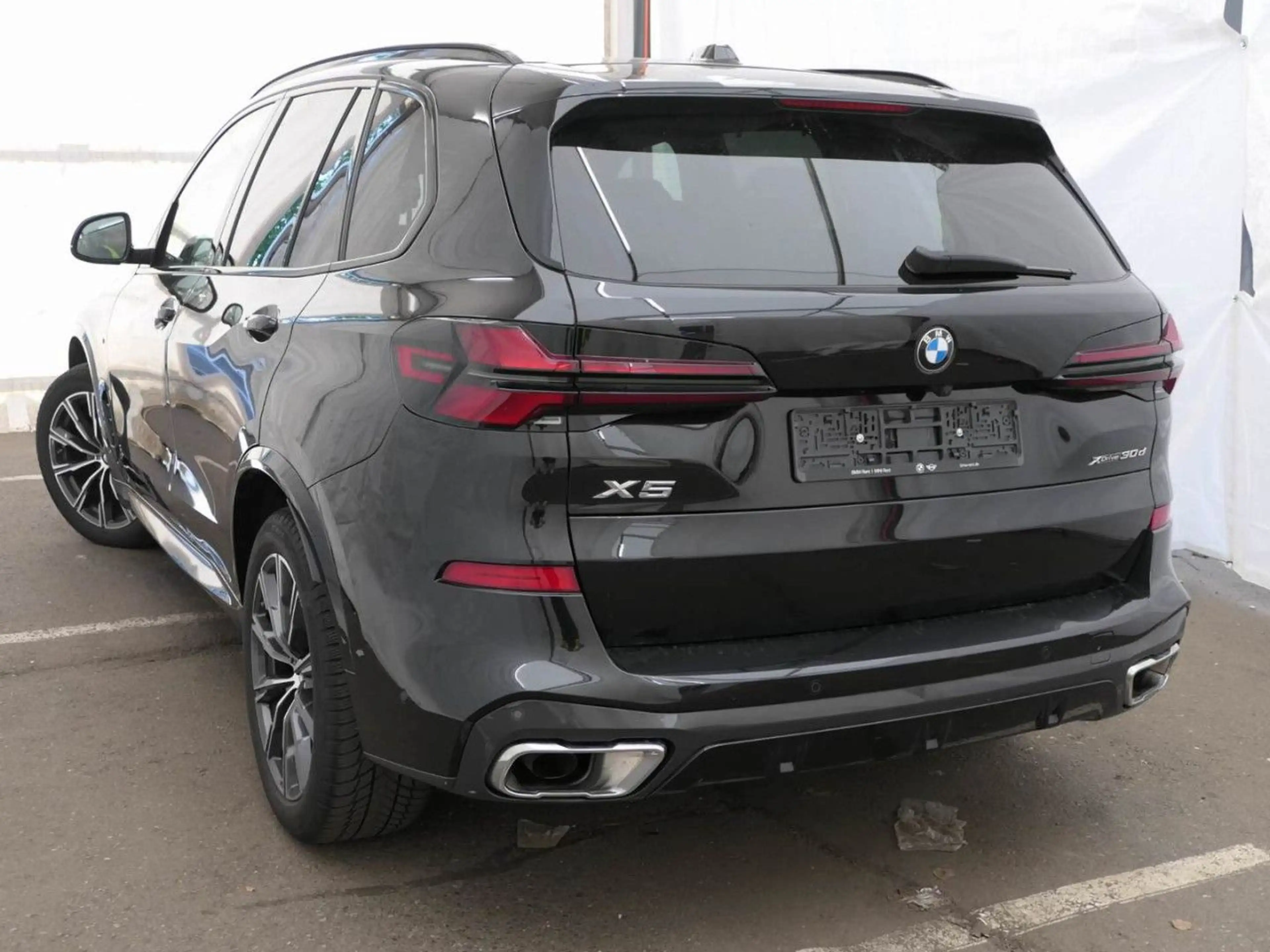 BMW X5 x30d M Sport KomfZ. AHK PanoD. KomfSitz.ACC Liv — photo 4