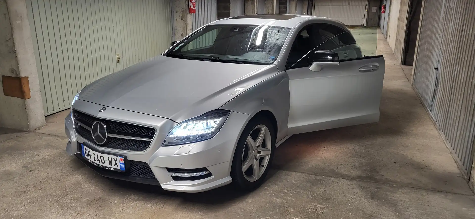 Mercedes-Benz CLS 350 Classe  Shooting Brake  BlueEfficiency Edition 1 A Argent - 1