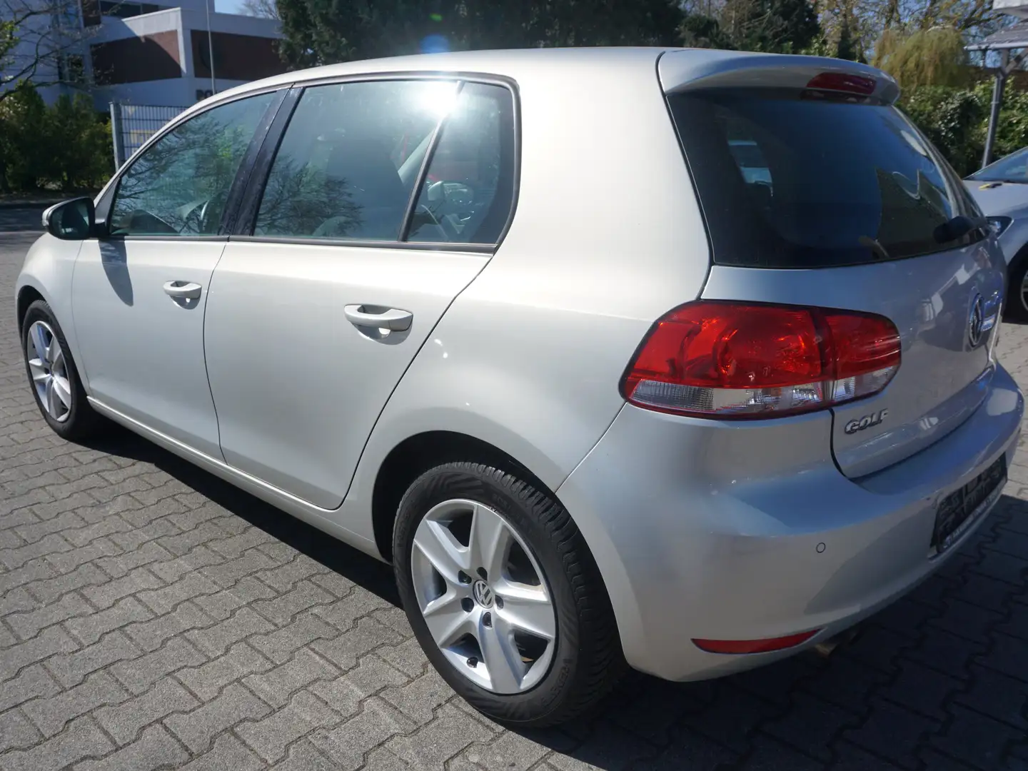 Volkswagen Golf Comfortline /AUTOMATIK1.HAND/KLIMA/EURO5/SCHECKHEF Grau - 2