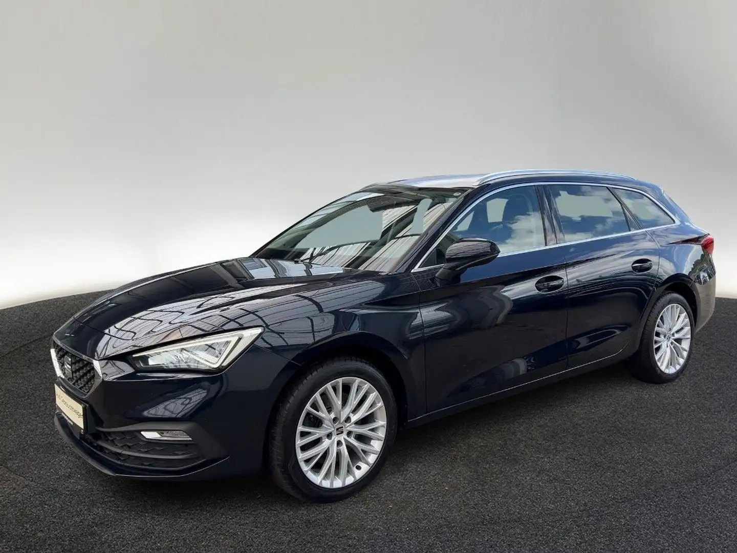SEAT Leon ST 2.0 TDI Xcellence DSG Beats Navi LED Lin Blau - 2