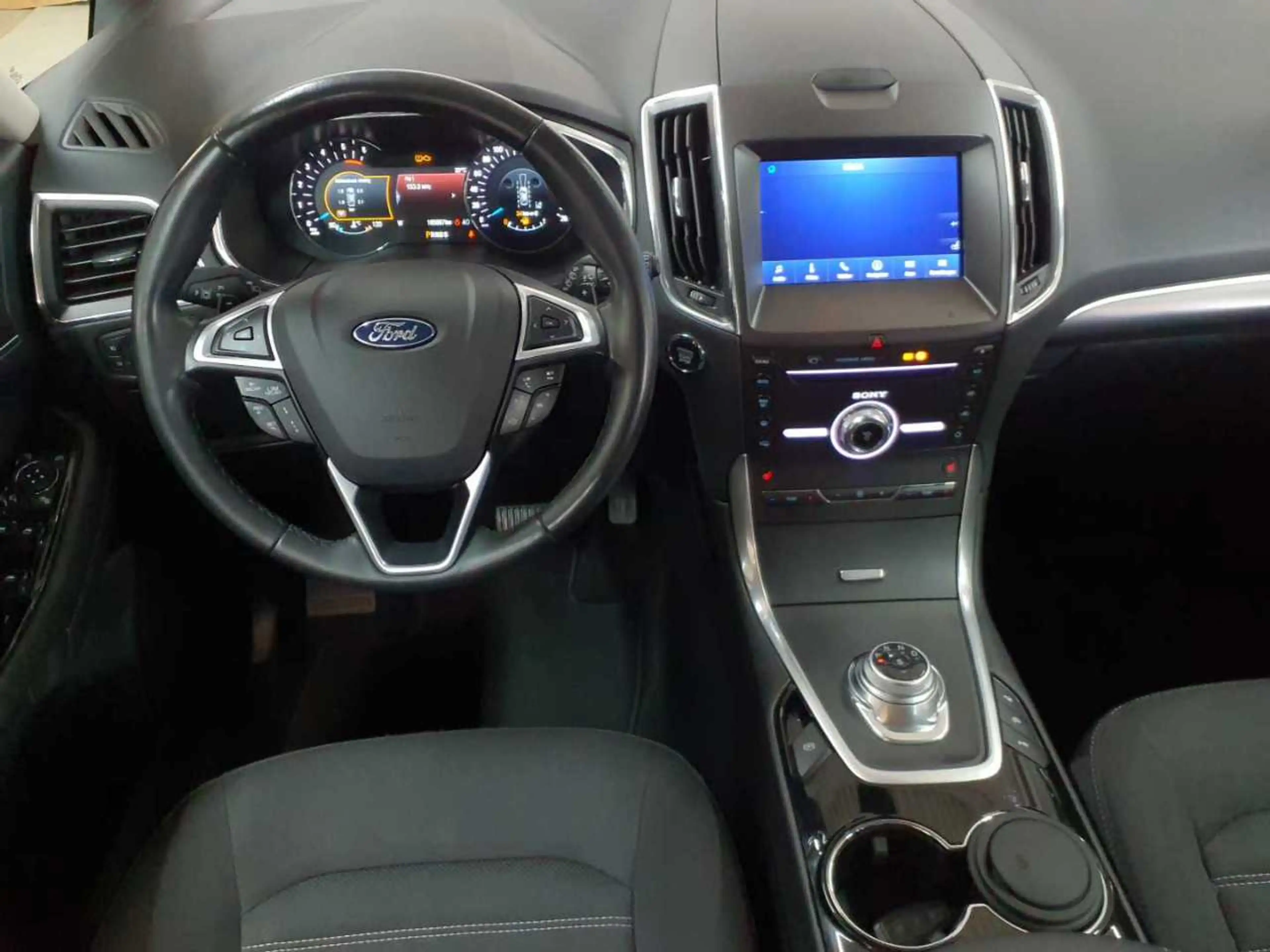 Ford Galaxy Galaxy 2.0 EB Aut. TITANIUM 7 Si. AHK — photo 9