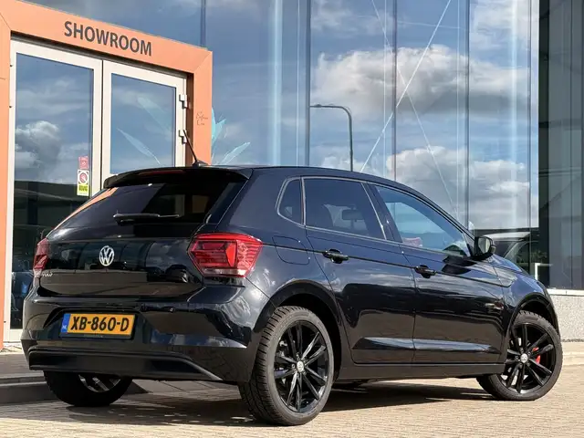 Volkswagen Polo view 9