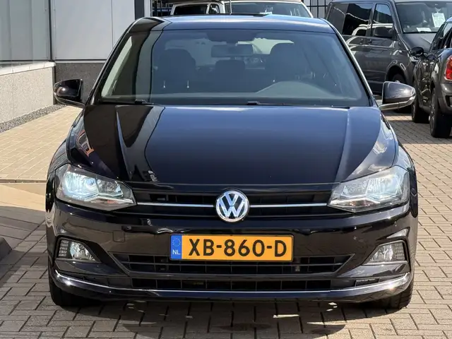 Volkswagen Polo view 7