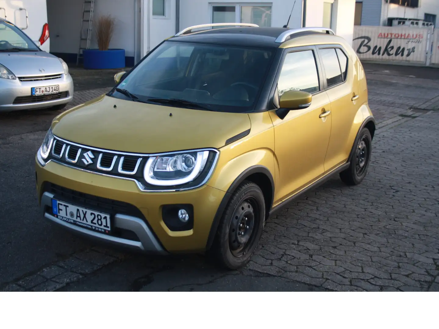 Suzuki Ignis Comfort + HYBRID Gold - 2