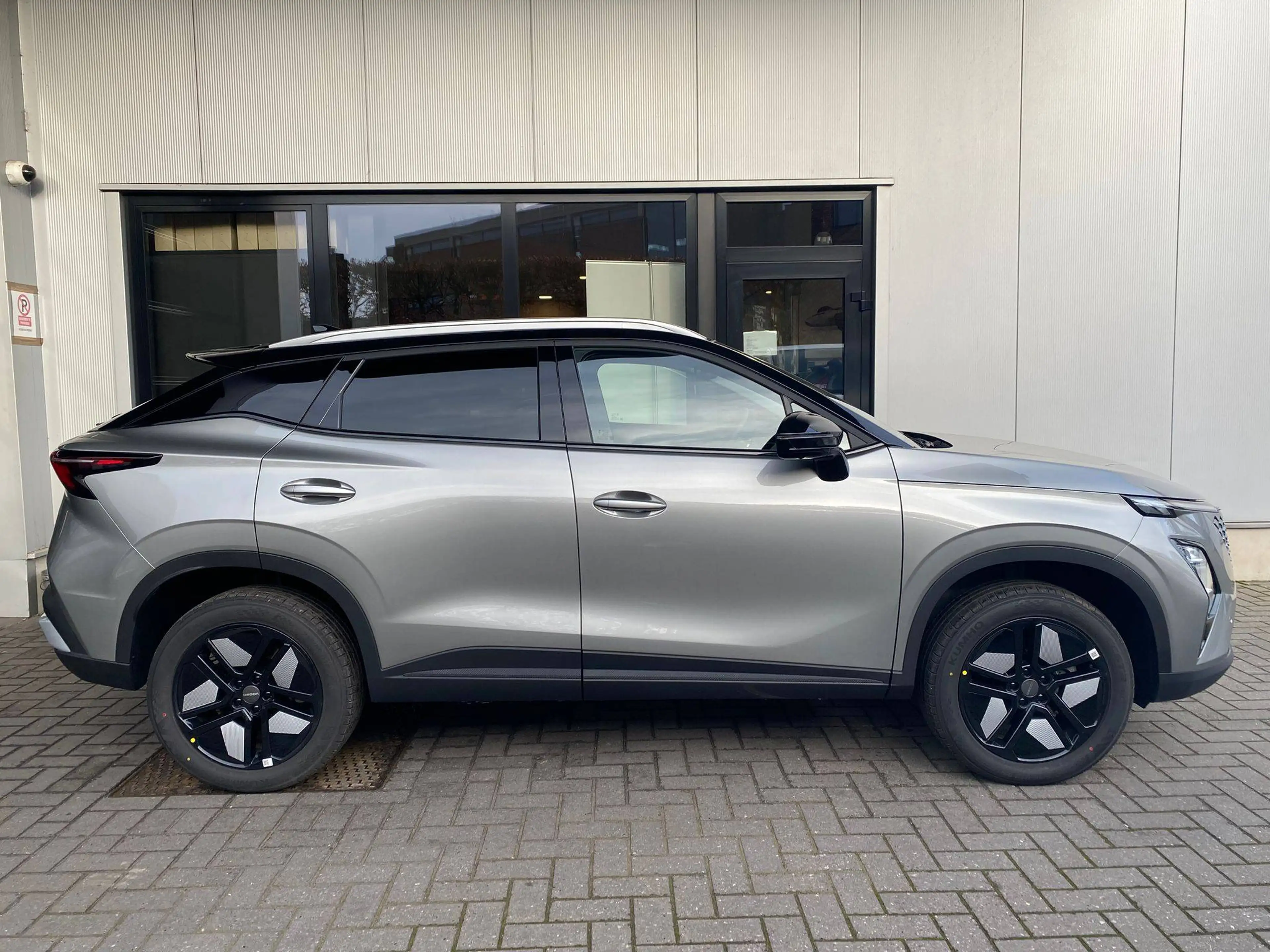 Omoda 5 SHS-H Premium Full Option 7 jaar garantie -€2500 september deals!!! — photo 4