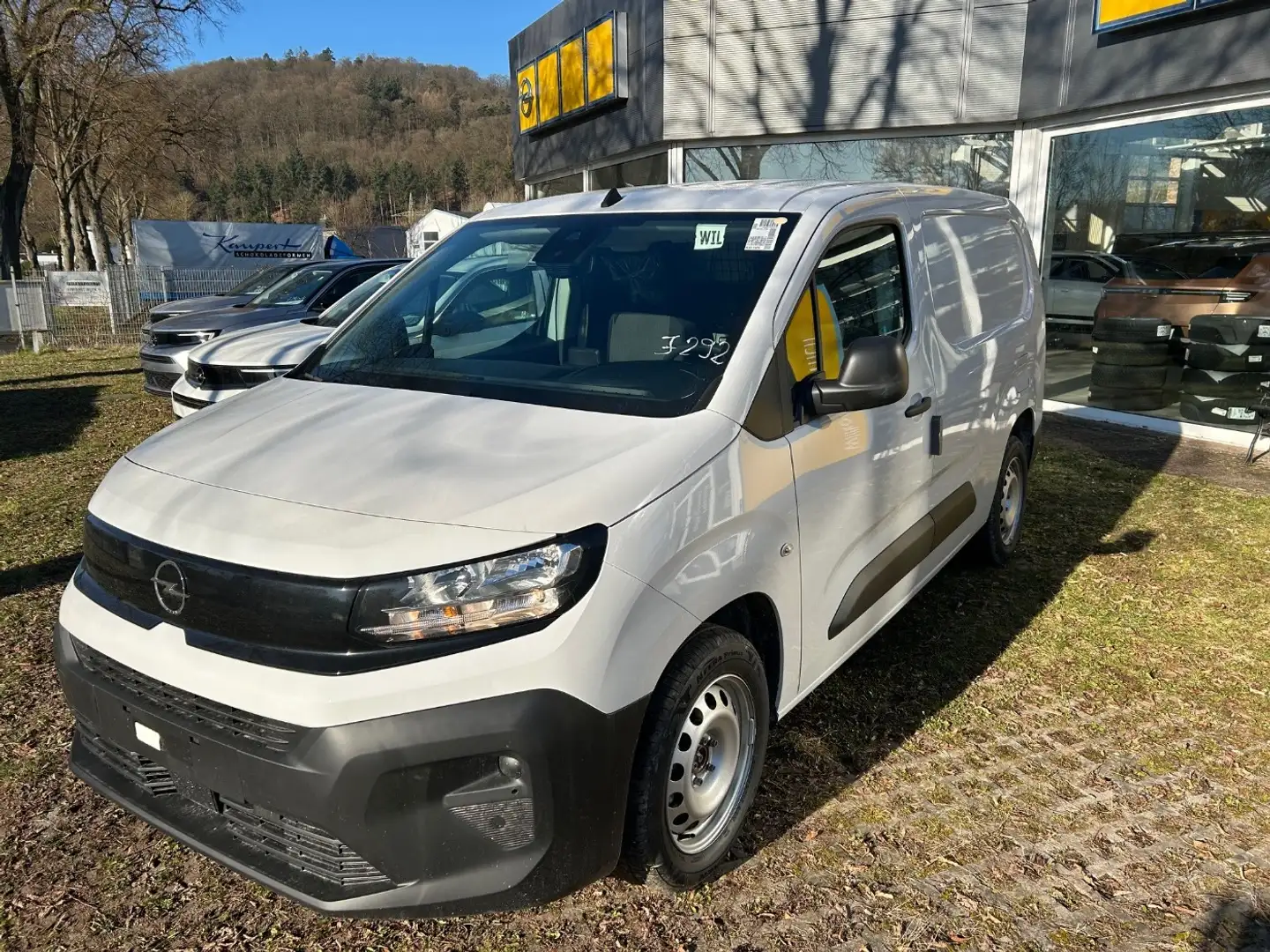 Opel Combo Cargo Edition XL sofort verfügbar! Weiß - 2