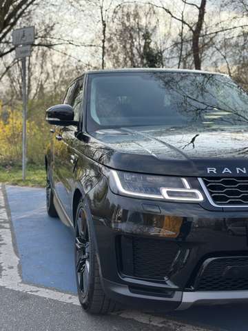Imagine Land Rover Range Rover Sport 3.0 SDV6 – Unfallfrei & Standheizung