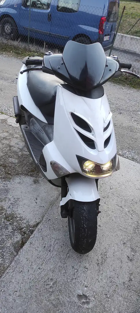 Aprilia SR 50 Ditech Wit - 1