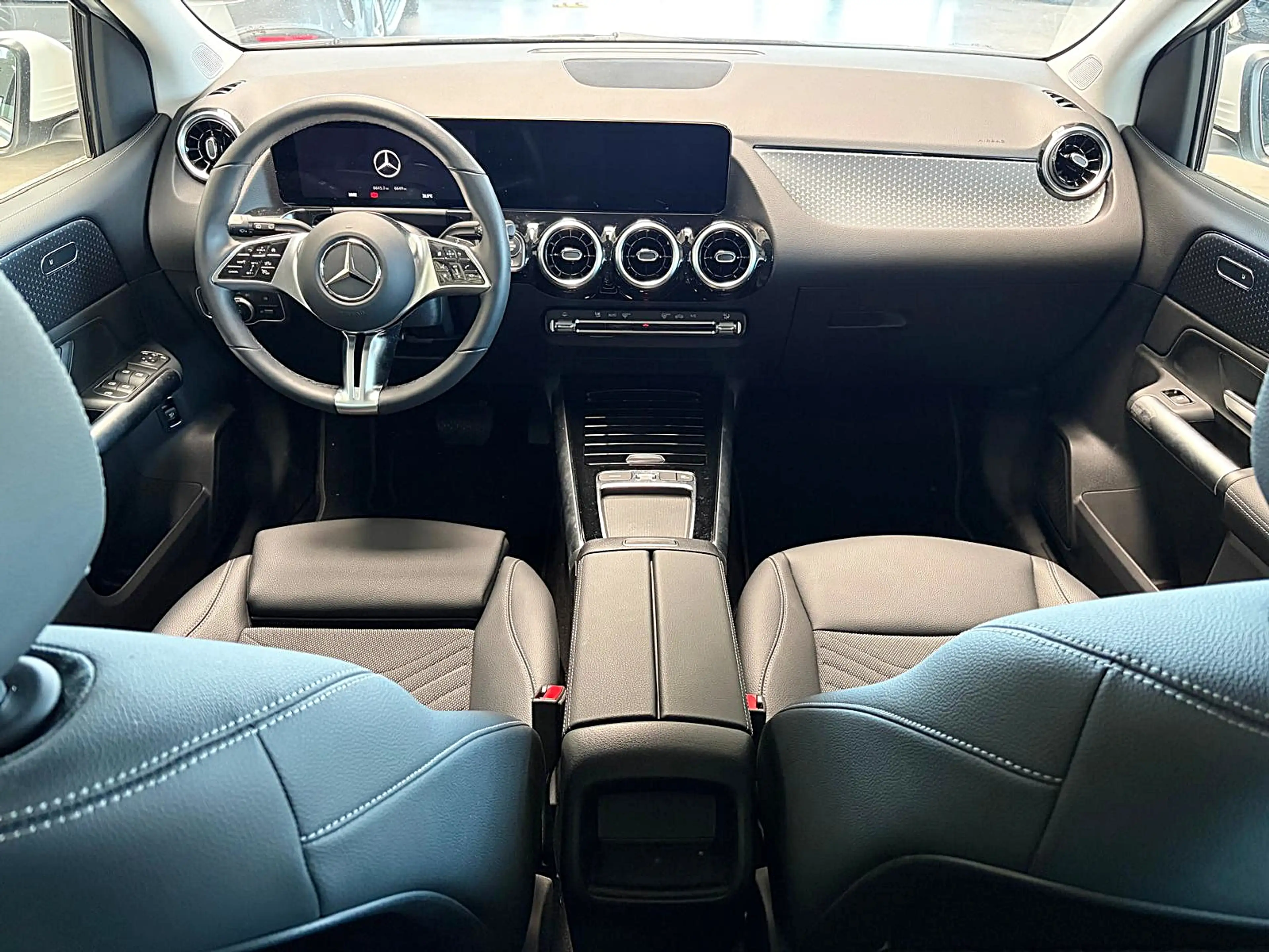 Mercedes-Benz B 200 PROGRESIVE KAMERA EL.HECKKLAPPE — photo 4