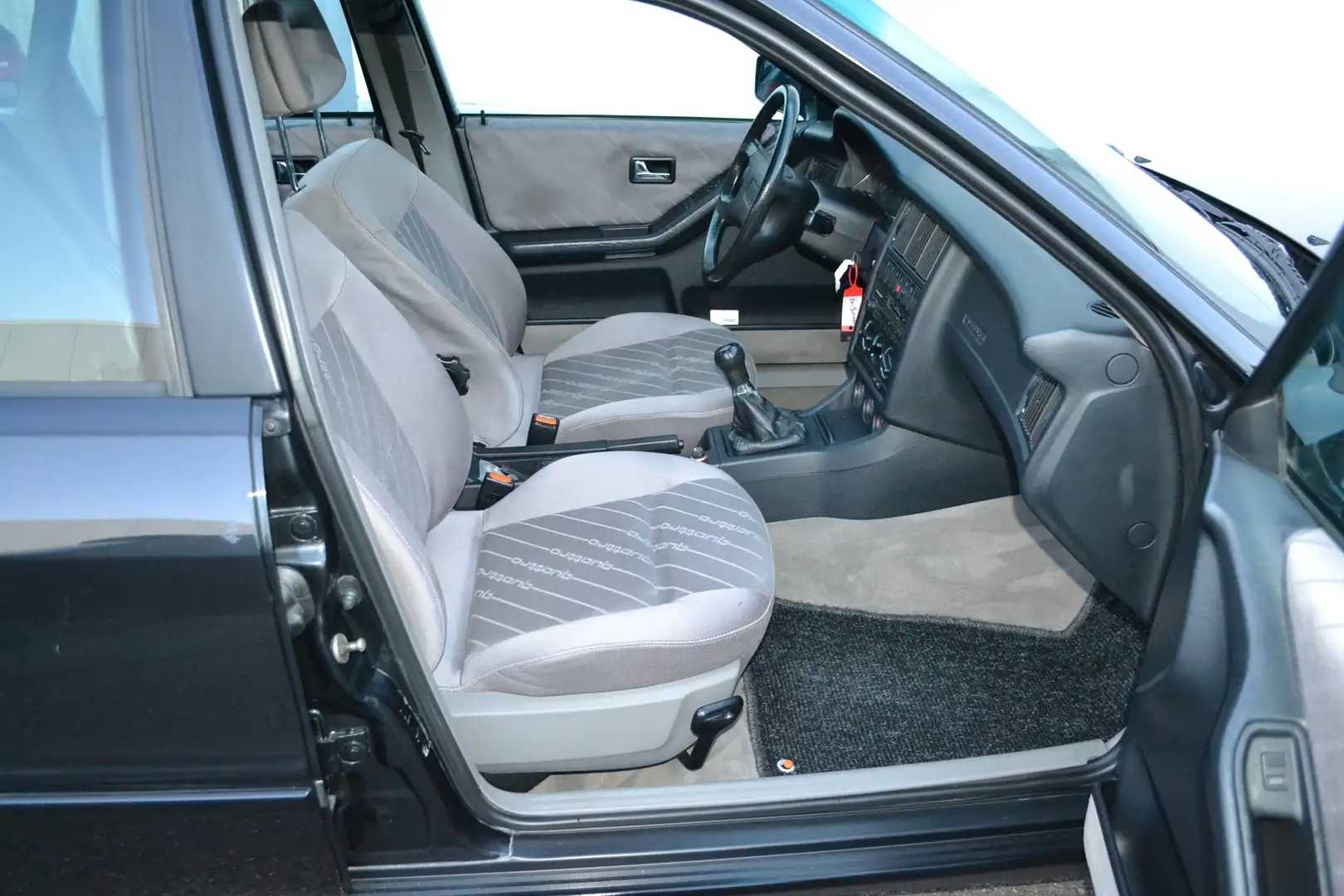 Audi 80 80 2.8 E quattro Lim*ABT  Tuning 196PS*SSD*KLIMA Schwarz - 2