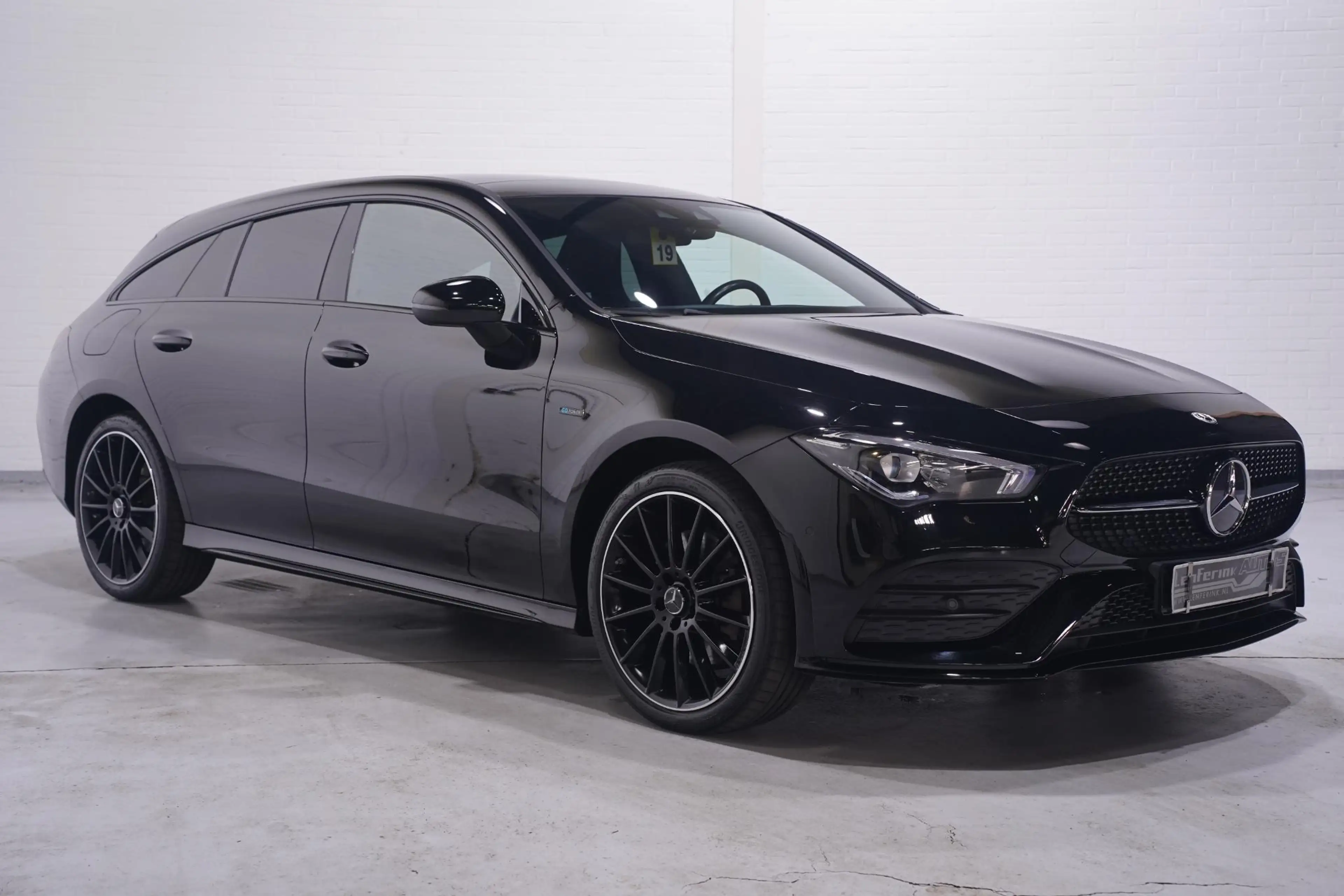 Mercedes-Benz CLA 250 Shooting Brake e Business Solution AMG Limited SOH — photo 16