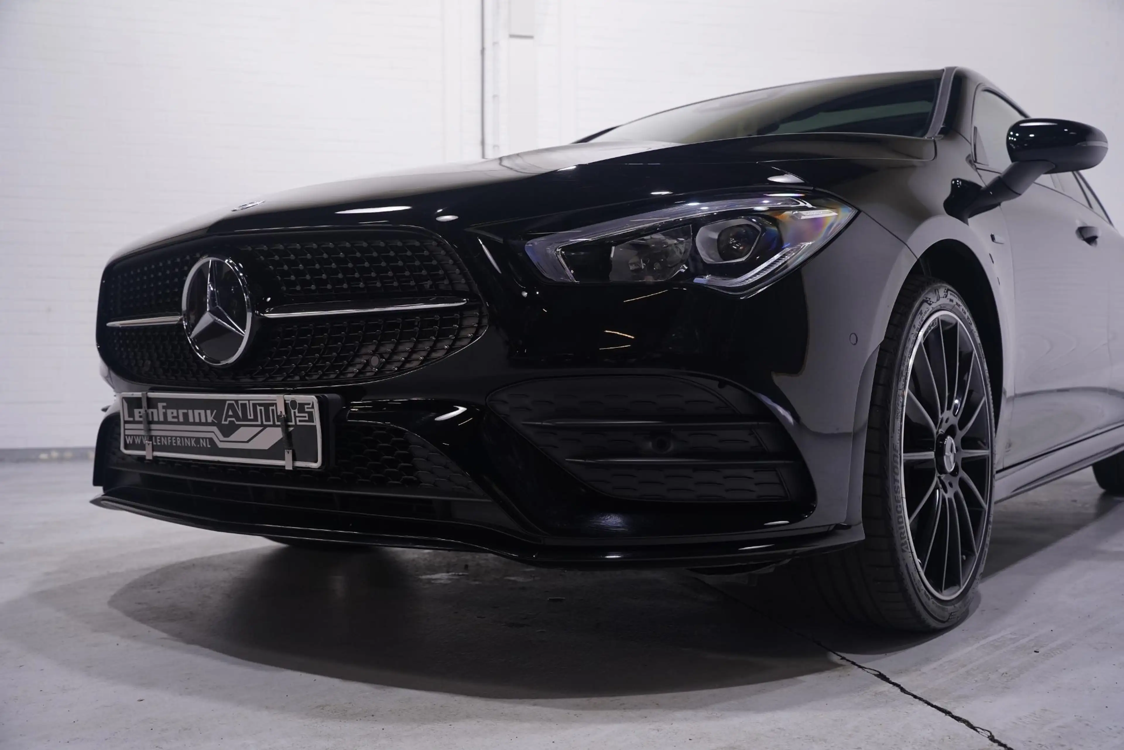 Mercedes-Benz CLA 250 Shooting Brake e Business Solution AMG Limited SOH — photo 28