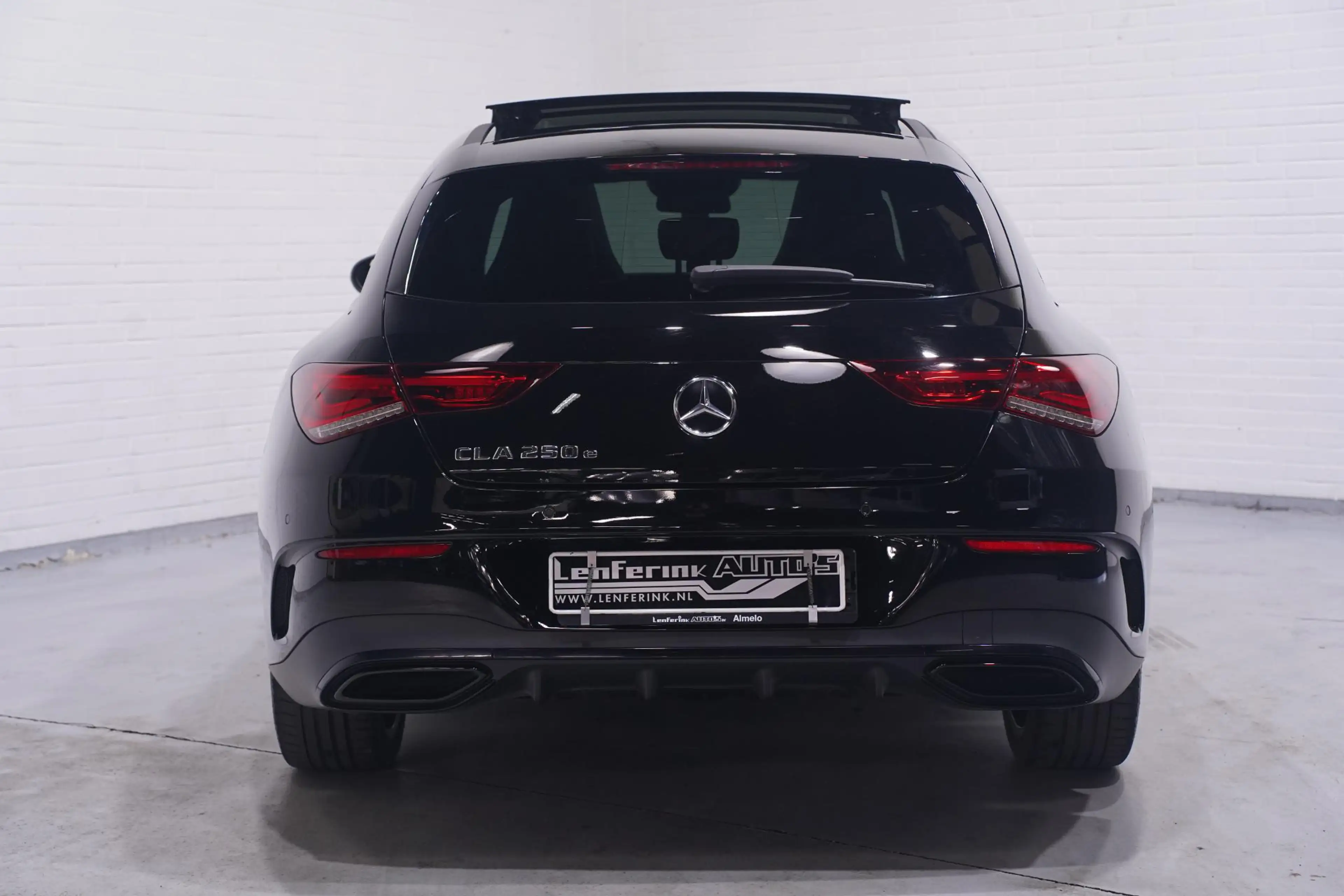 Mercedes-Benz CLA 250 Shooting Brake e Business Solution AMG Limited SOH — photo 31