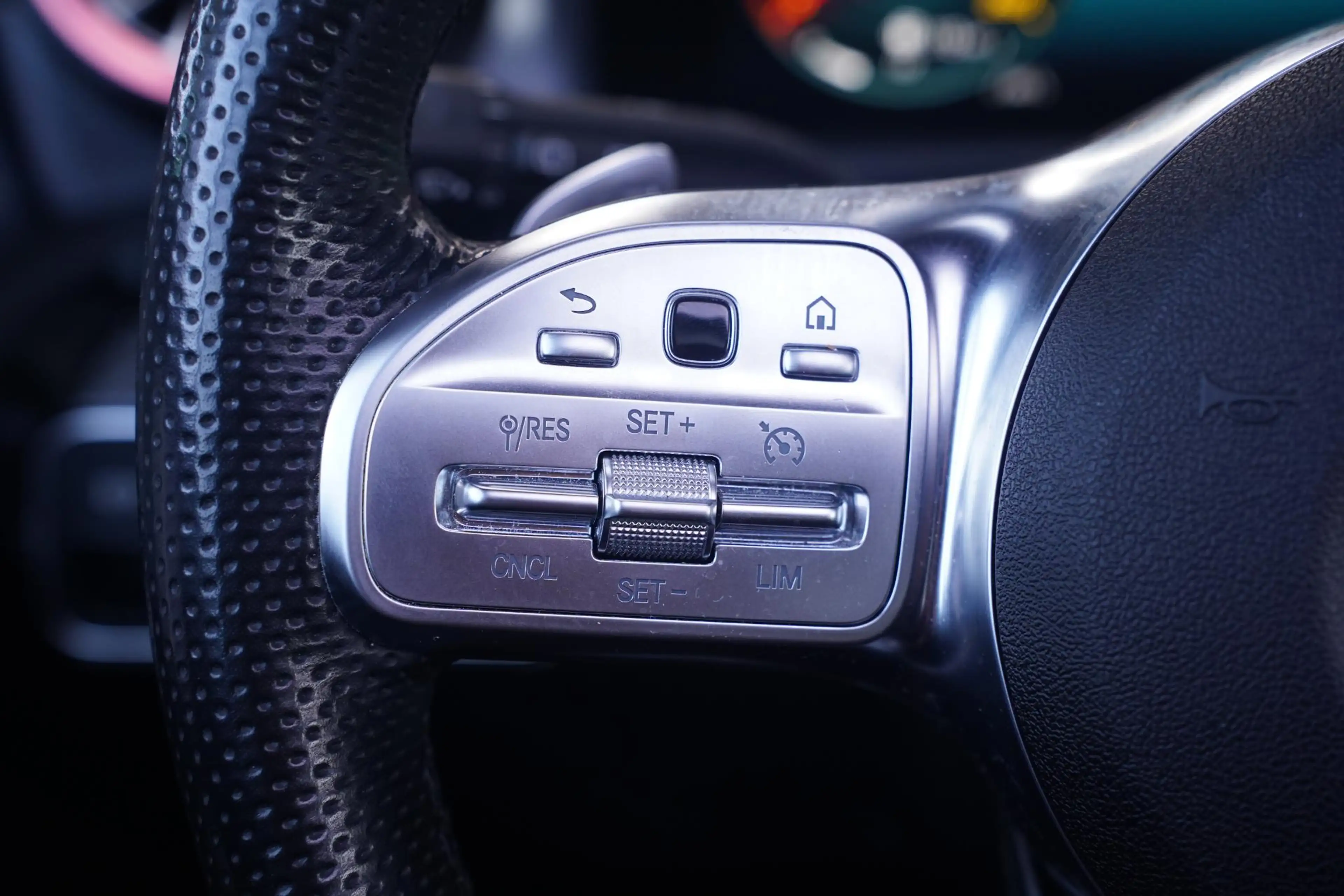 Mercedes-Benz CLA 250 Shooting Brake e Business Solution AMG Limited SOH — photo 26