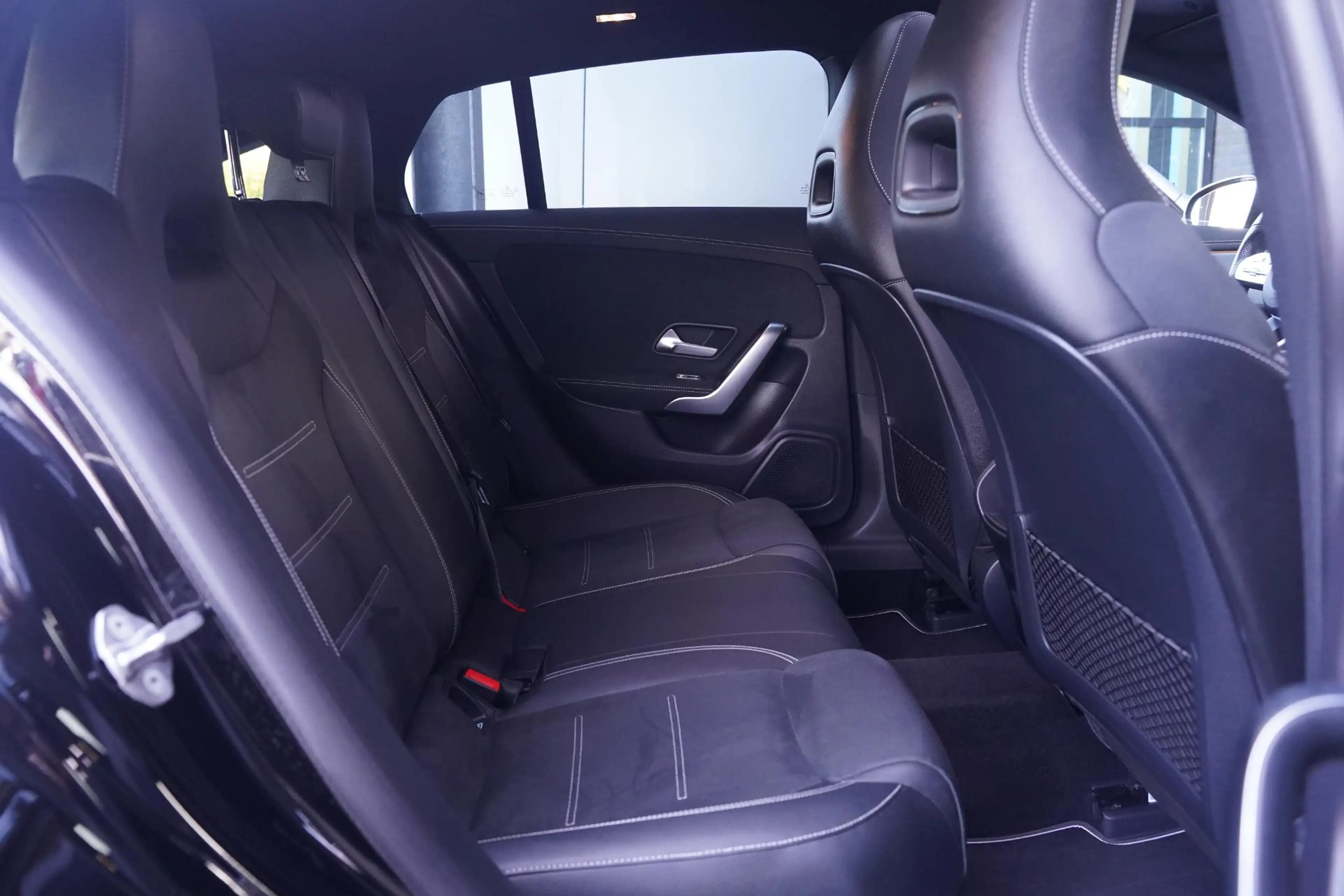 Mercedes-Benz CLA 250 Shooting Brake e Business Solution AMG Limited SOH — photo 10