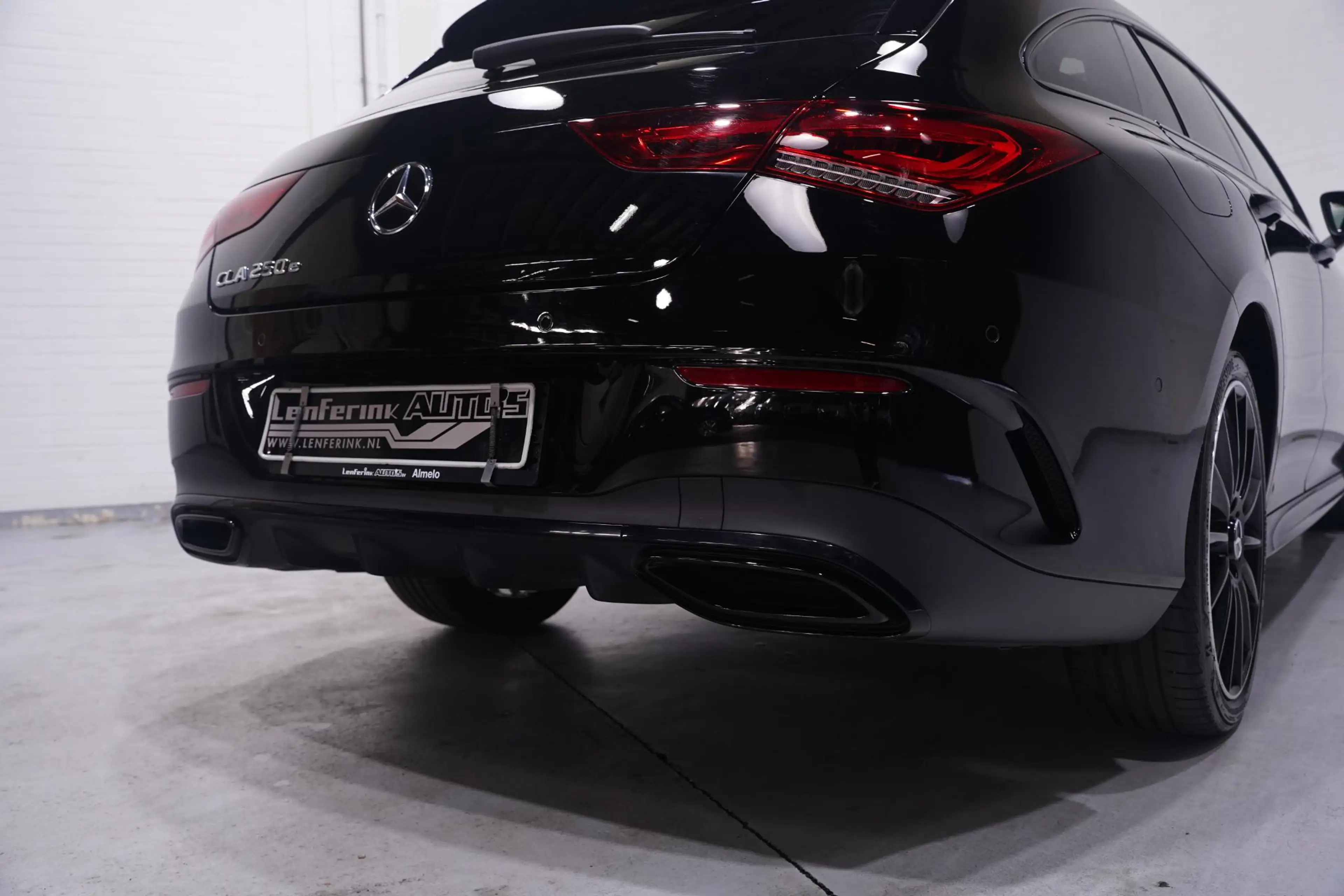 Mercedes-Benz CLA 250 Shooting Brake e Business Solution AMG Limited SOH — photo 33