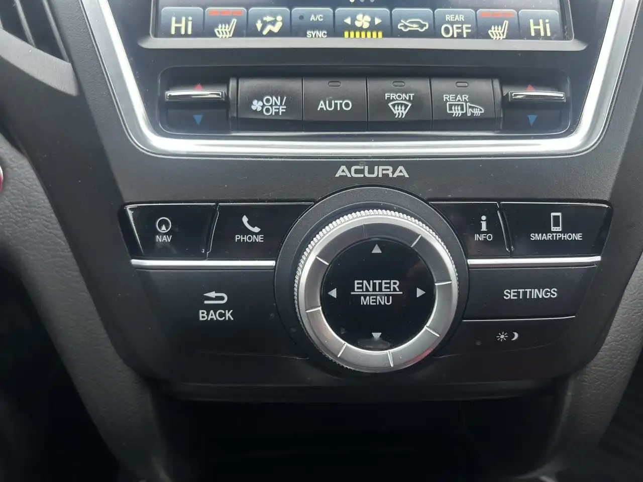 Acura MDX снимка Acura MDX