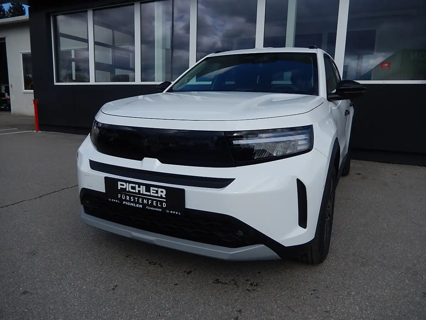 Opel Frontera Elektro 54kWh GS Weiß - 1