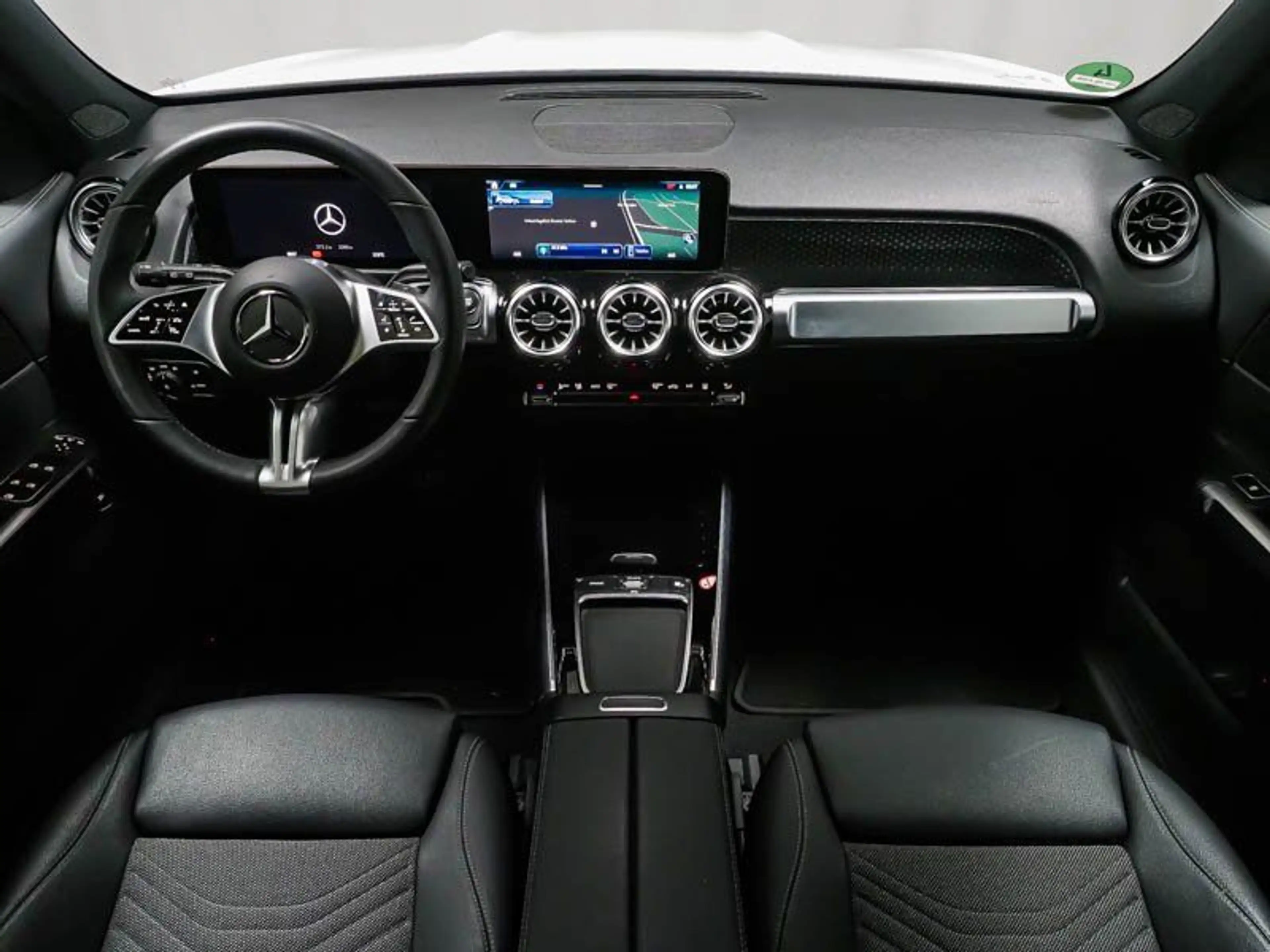 Mercedes-Benz EQB 250 PROGR-ADVANCED MEMORY FAP KAMERA WINTER — photo 9