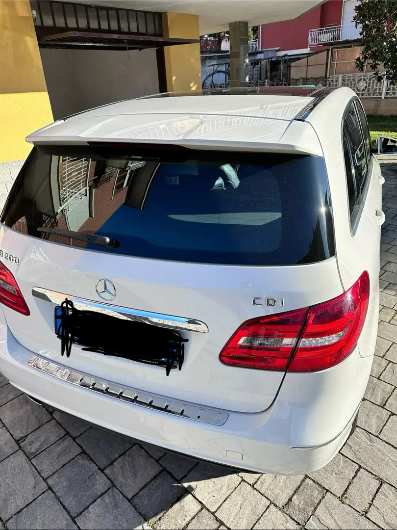 Mercedes-Benz B 200 cdi (be) Premium Bianco - 2