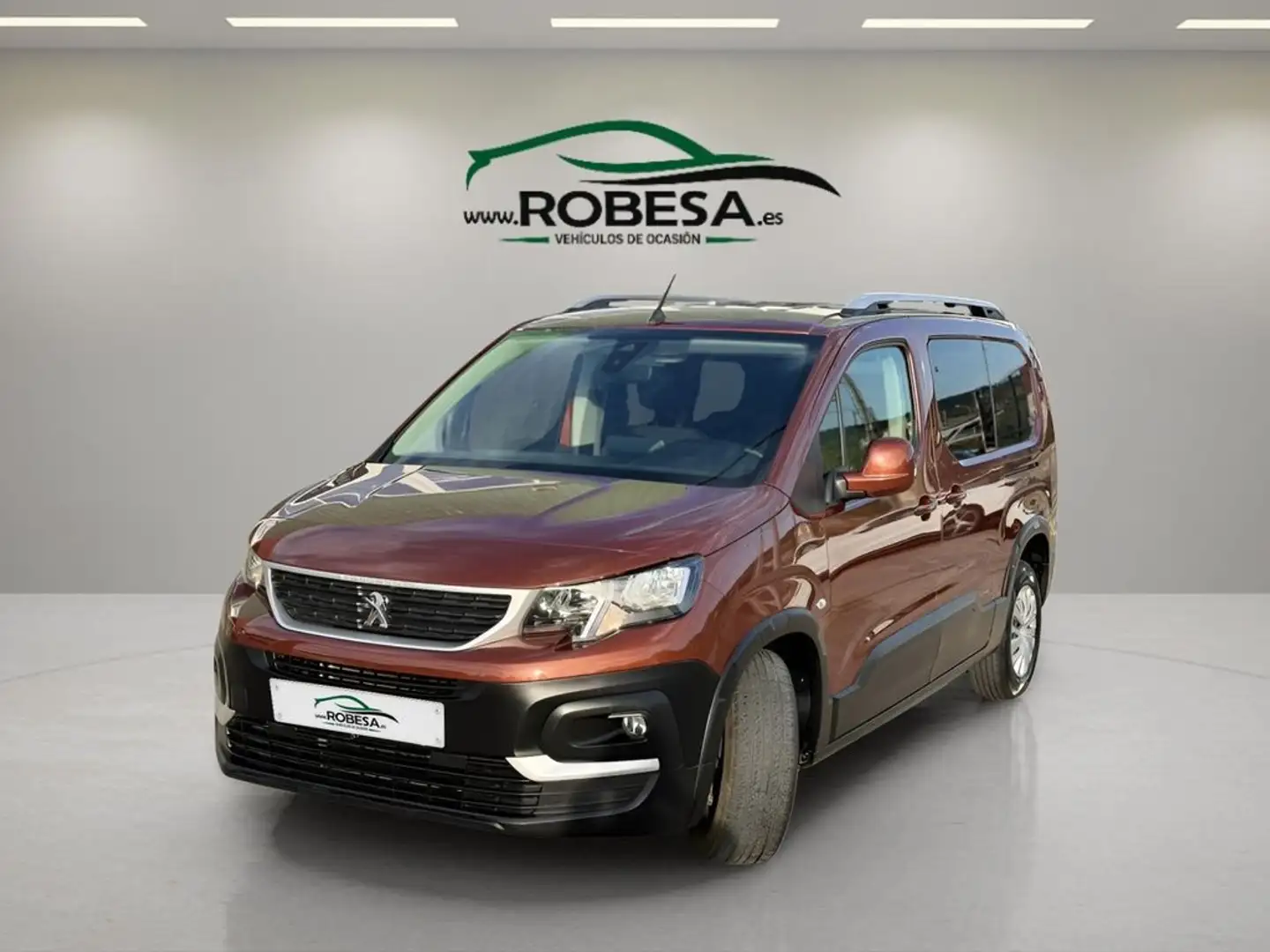 Peugeot Rifter Allure Pack Long BlueHDi 96kW 7 plazas Marrón - 1