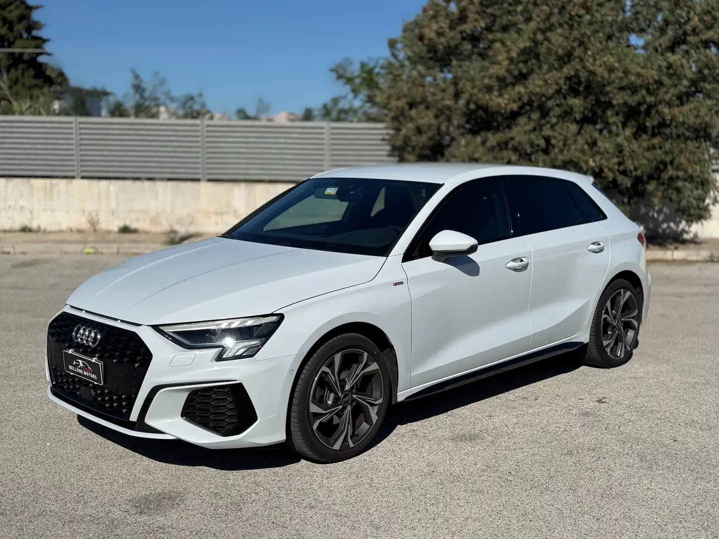 Audi A3 Sportback 30 1.5 g-tron S line edition s-tronic Blanc - 1