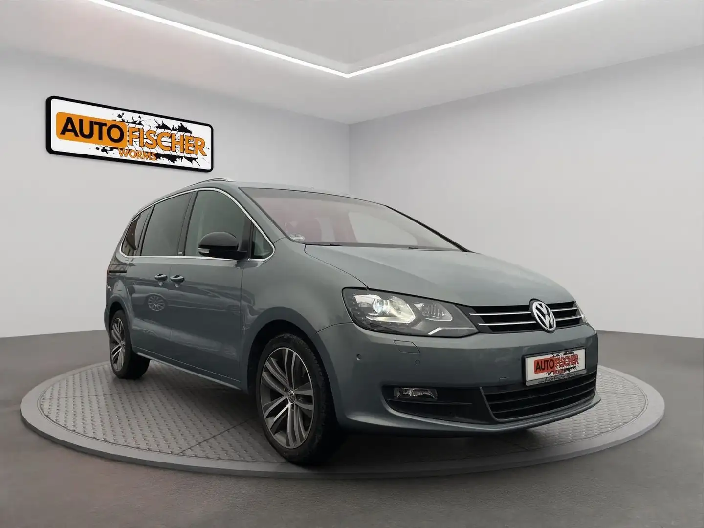 Volkswagen Sharan Style BMT  Xenon  Navi  AHK  Kamera Grau - 1