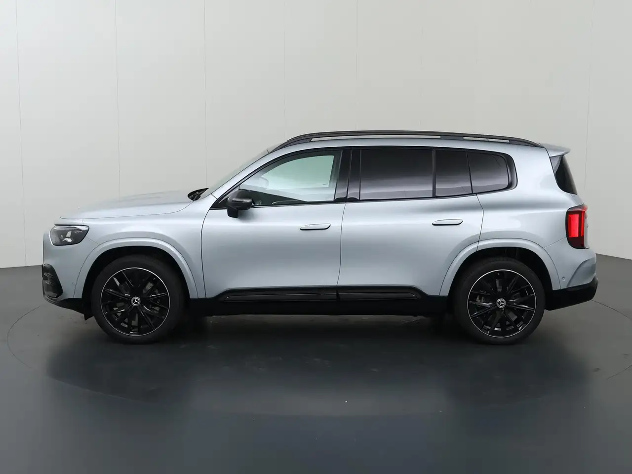 Mercedes-Benz GLB 2026