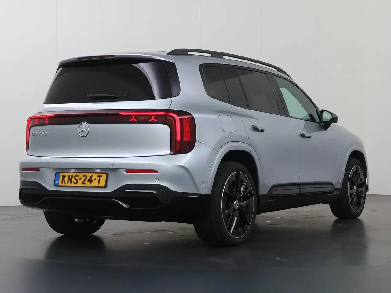 Mercedes-Benz GLB 2026