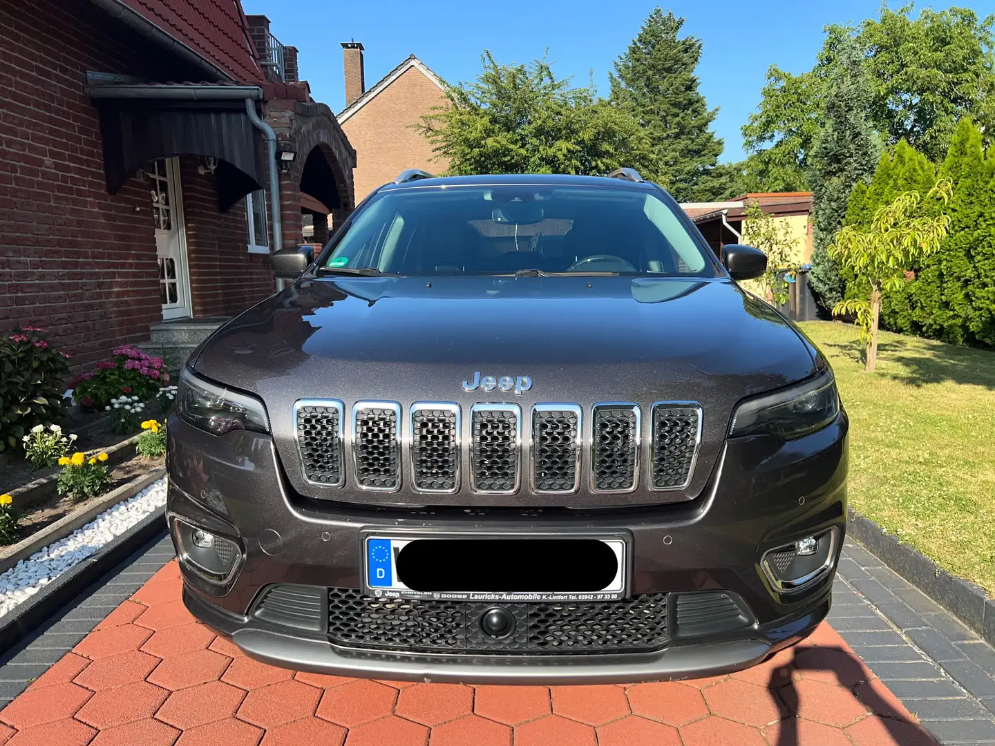 Jeep Cherokee Cherokee 2.2 MJ II Active Drive I Automatik Overla Grau - 1