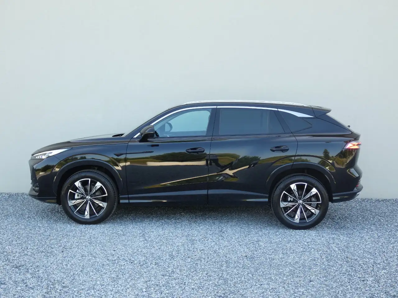 MG HS Luxury +360°+Fahrassistenz+LED+elekt.HK 9