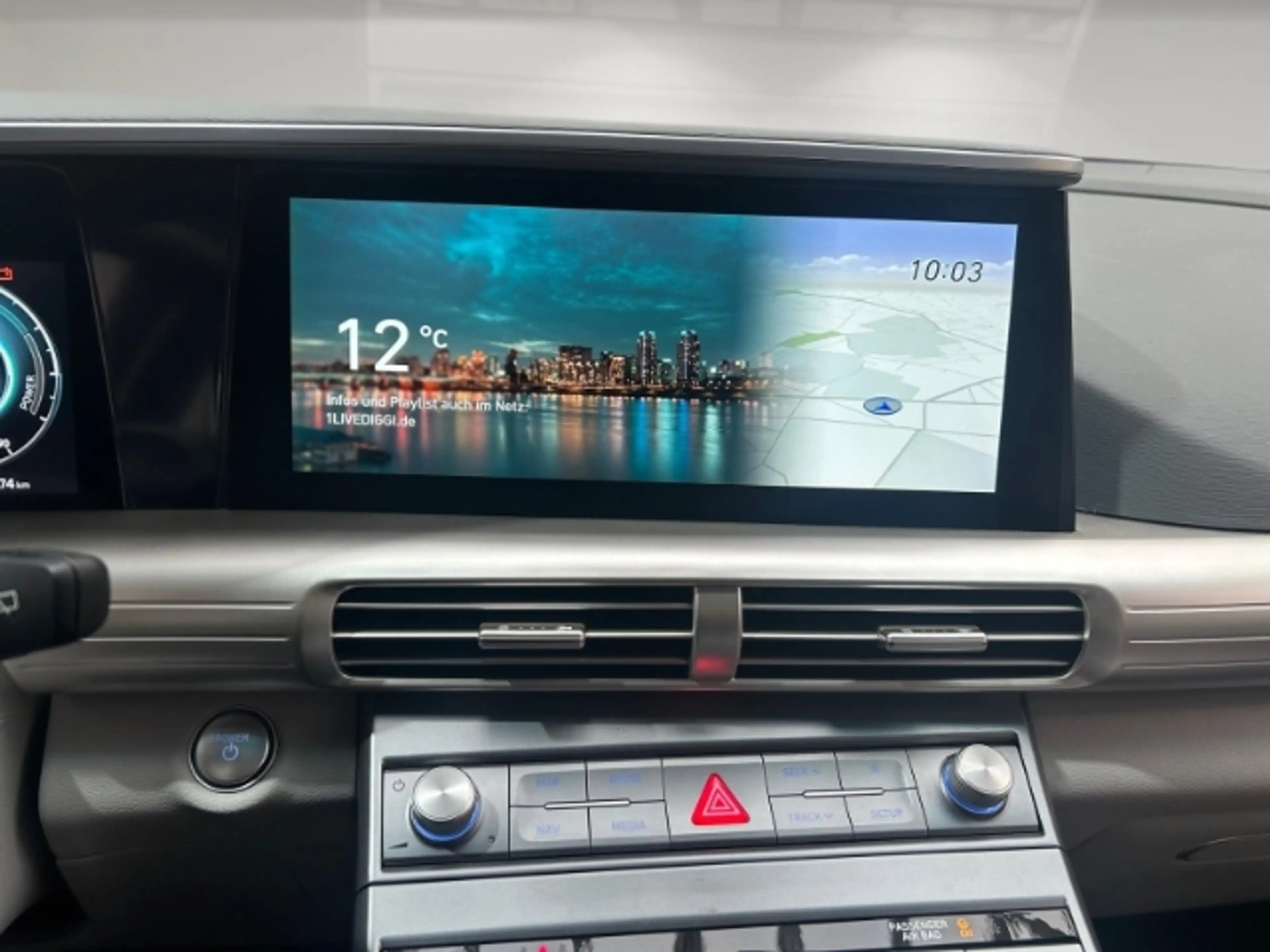 Hyundai NEXO Prime mit Schiebedach - DRESEN SONDERAKTION — photo 10