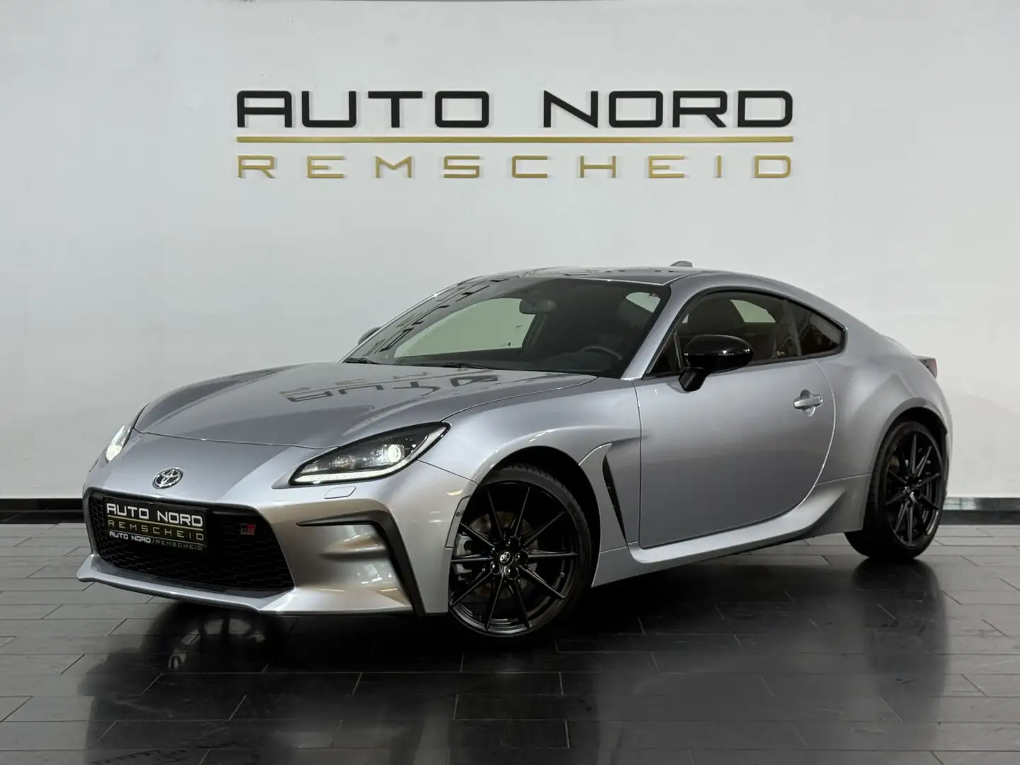 Toyota GR86 Premium *Kamera*Virtual*Tempomat*1.Hand* Silber - 1