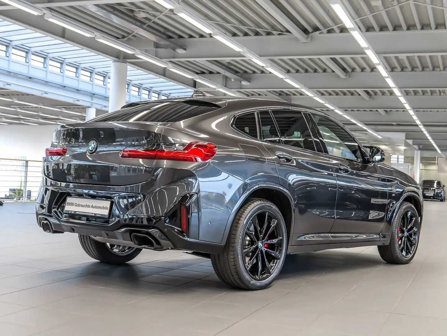 BMW X4 M 40i Pano Grau - 2