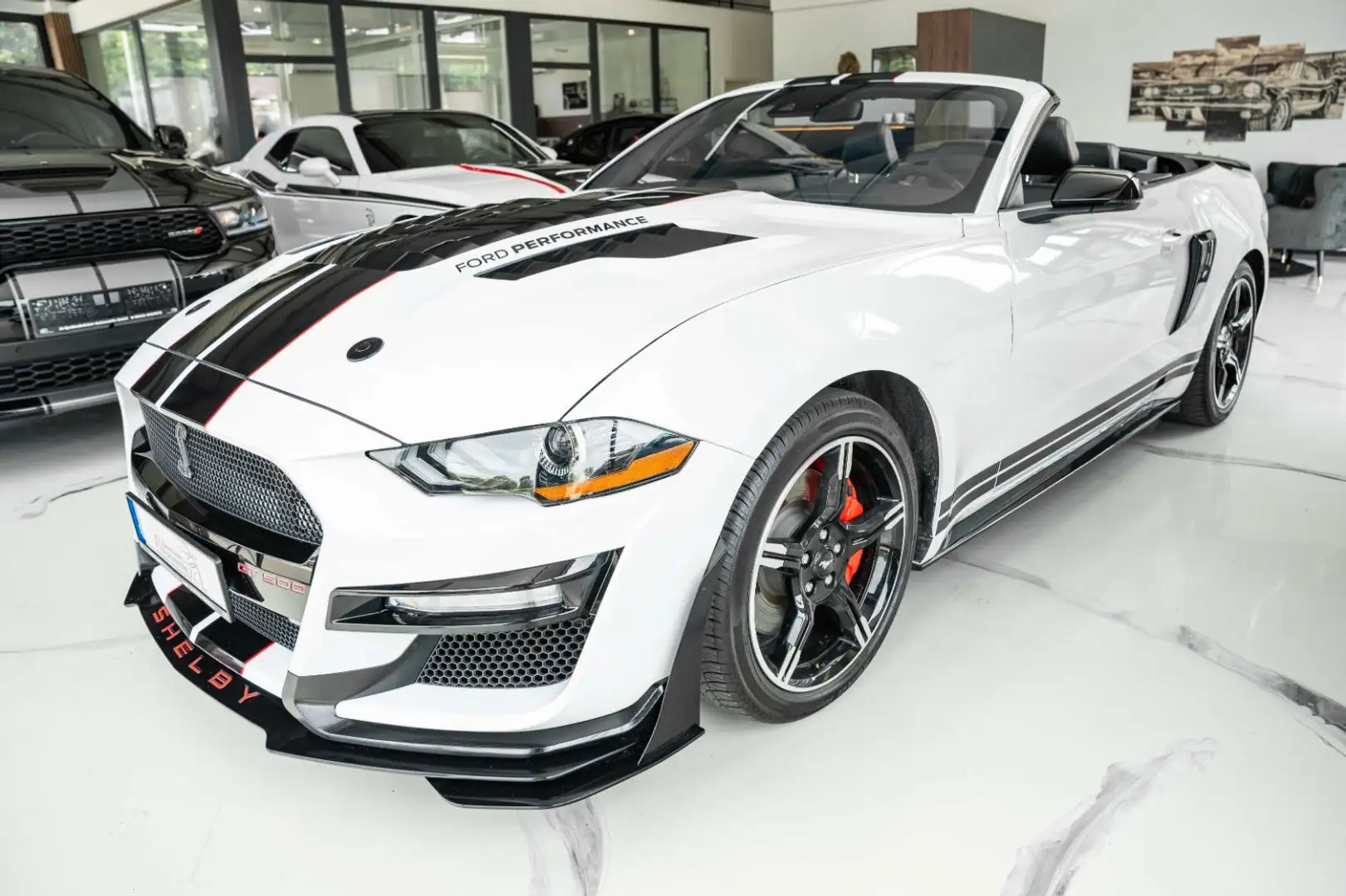 Ford Mustang GT 5,0 CABRIO GT 500 SHELBY PREMIUM TOP Wit - 1