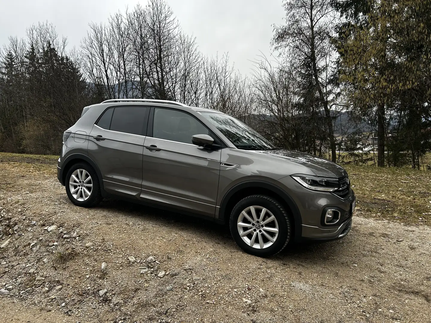 Volkswagen T-Cross 1,0 TSI Style Grau - 2