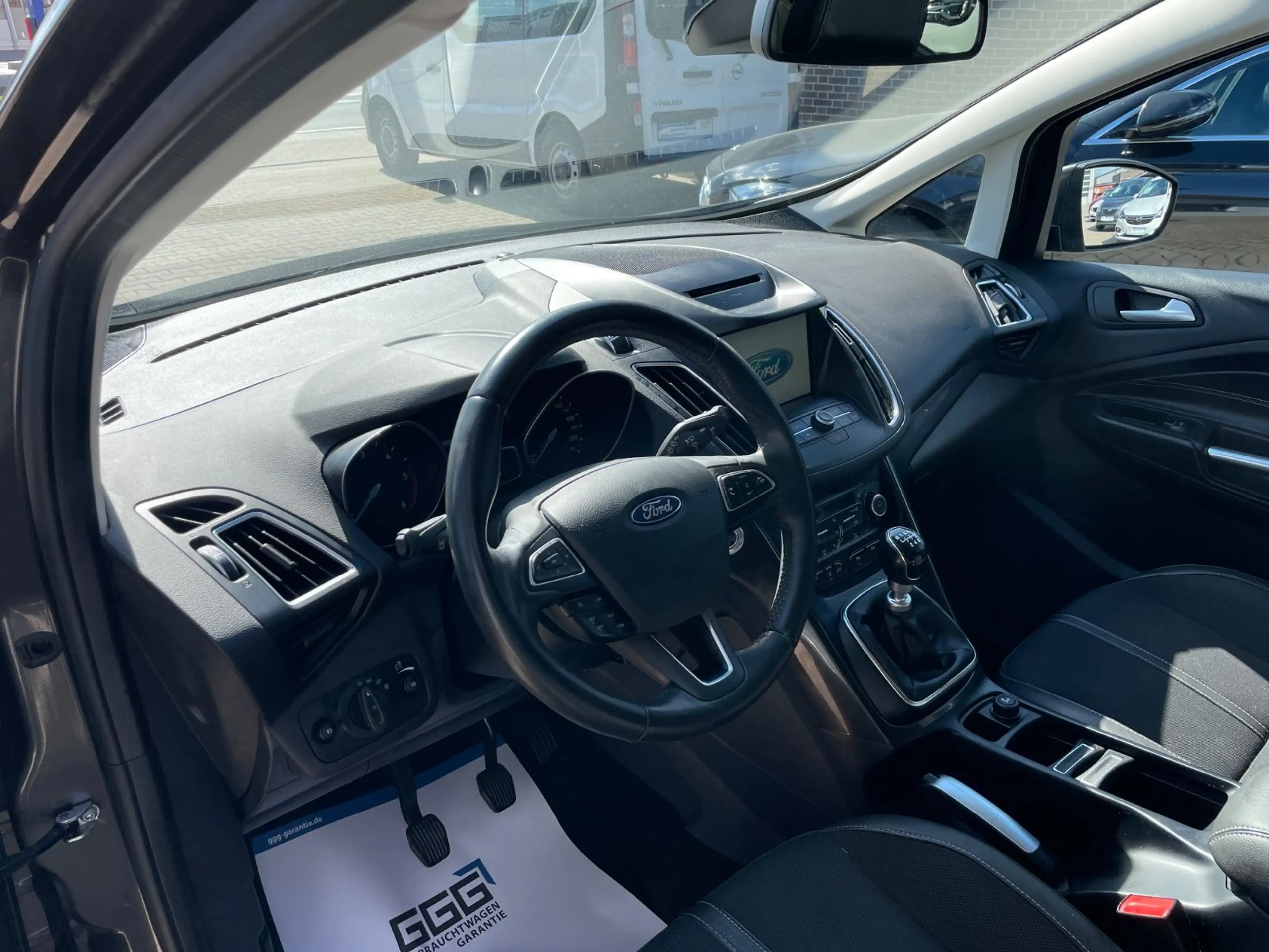 Ford Grand C-Max Titanium aus 2.Hand TÜV-AU NEU — photo 6