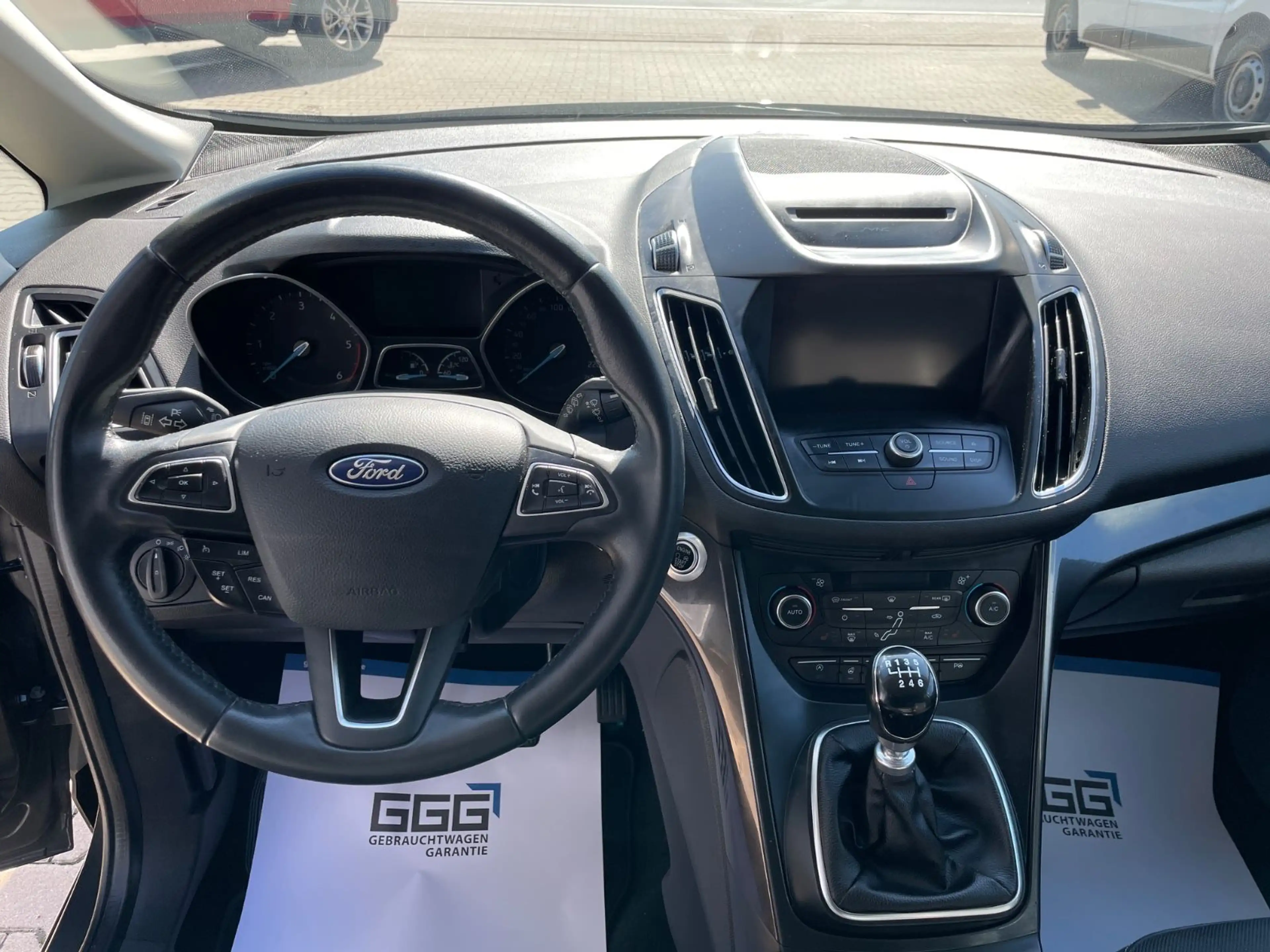 Ford Grand C-Max Titanium aus 2.Hand TÜV-AU NEU — photo 7