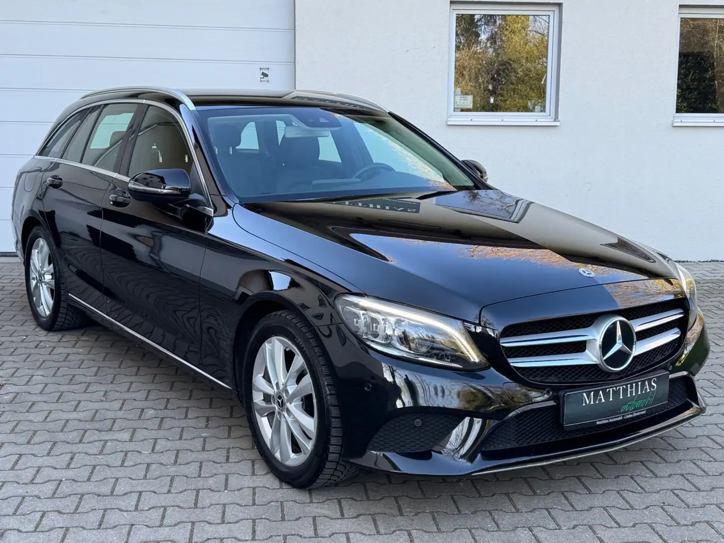 Mercedes-Benz C 200 T-Modell Avantg. AHK/Navi/LED/Kamera/Leder Nero - 2