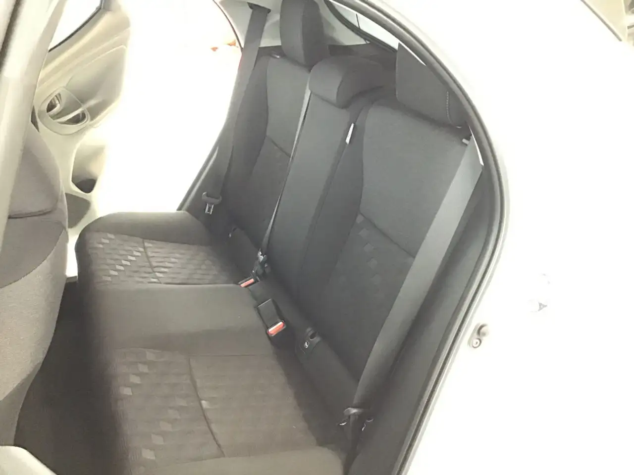 Toyota Yaris 1.5 Hybrid Teamplayer KAMERA ACC LED 12