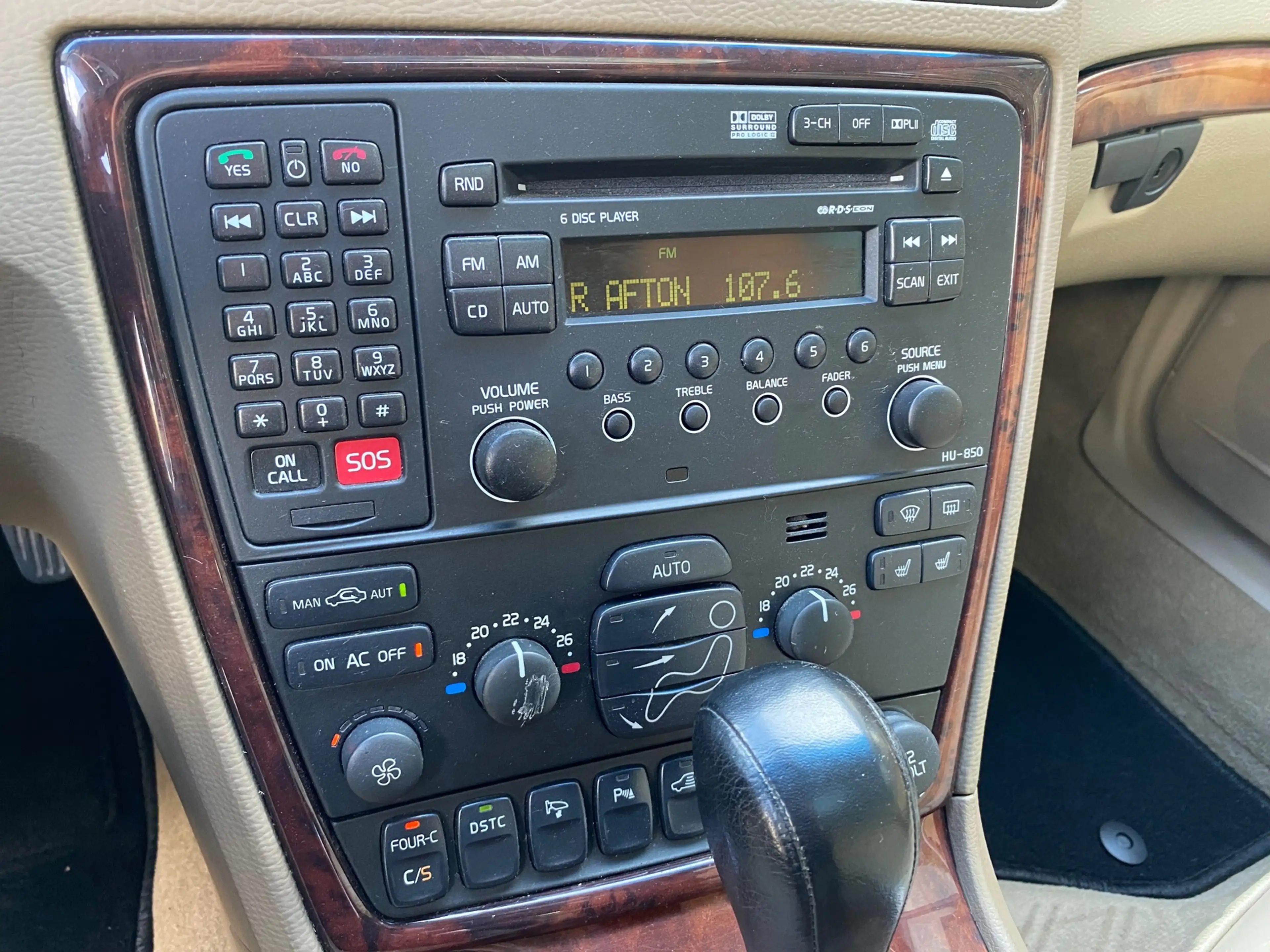 Volvo XC70 2.5 T Summum AWD Automaat LEER / SUNROOF / YOUNGTI — photo 16