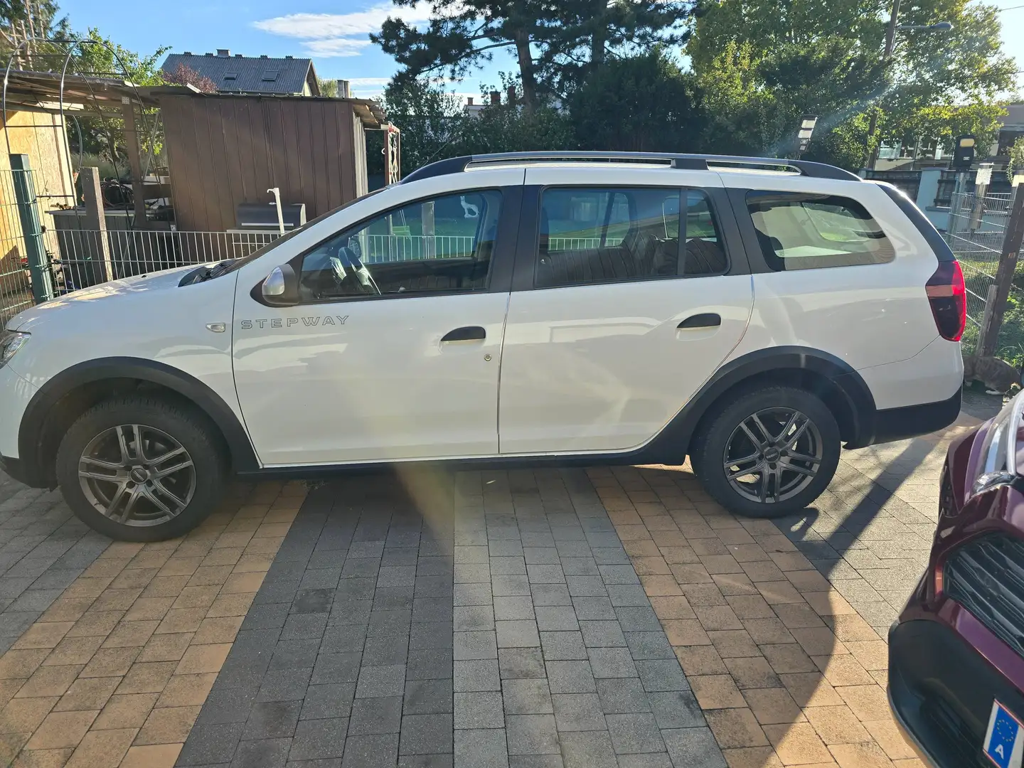 Dacia Logan Logan MCV Stepway TCe 90 Easy-R S Weiß - 1