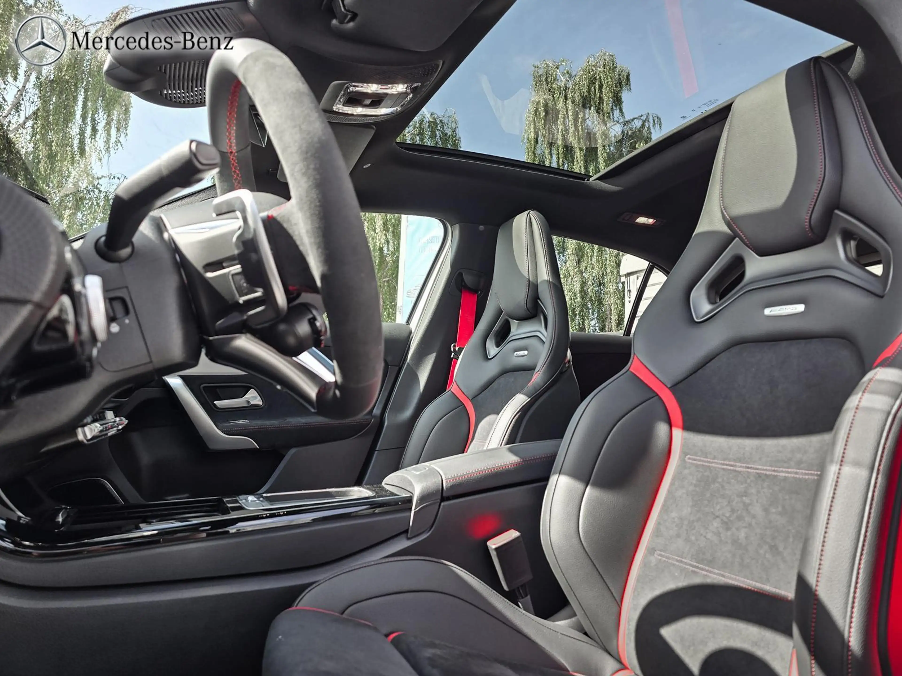Mercedes-Benz A 45 AMG S 4M+ AMG MBUX+360°+M-LED+Pano+19+Nigh — photo 7
