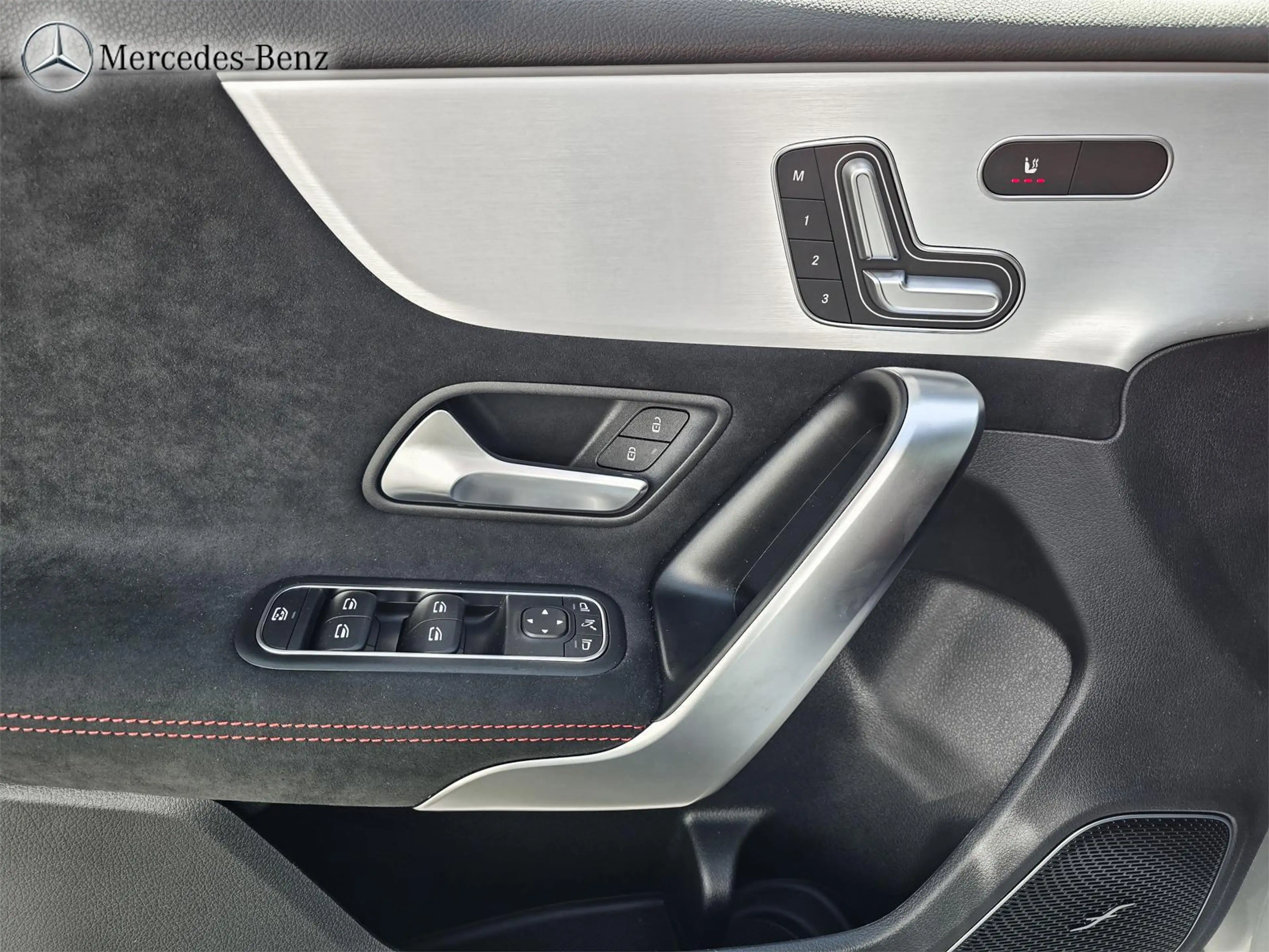 Mercedes-Benz A 45 AMG S 4M+ AMG MBUX+360°+M-LED+Pano+19+Nigh — photo 11