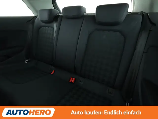 Audi A3 view 14