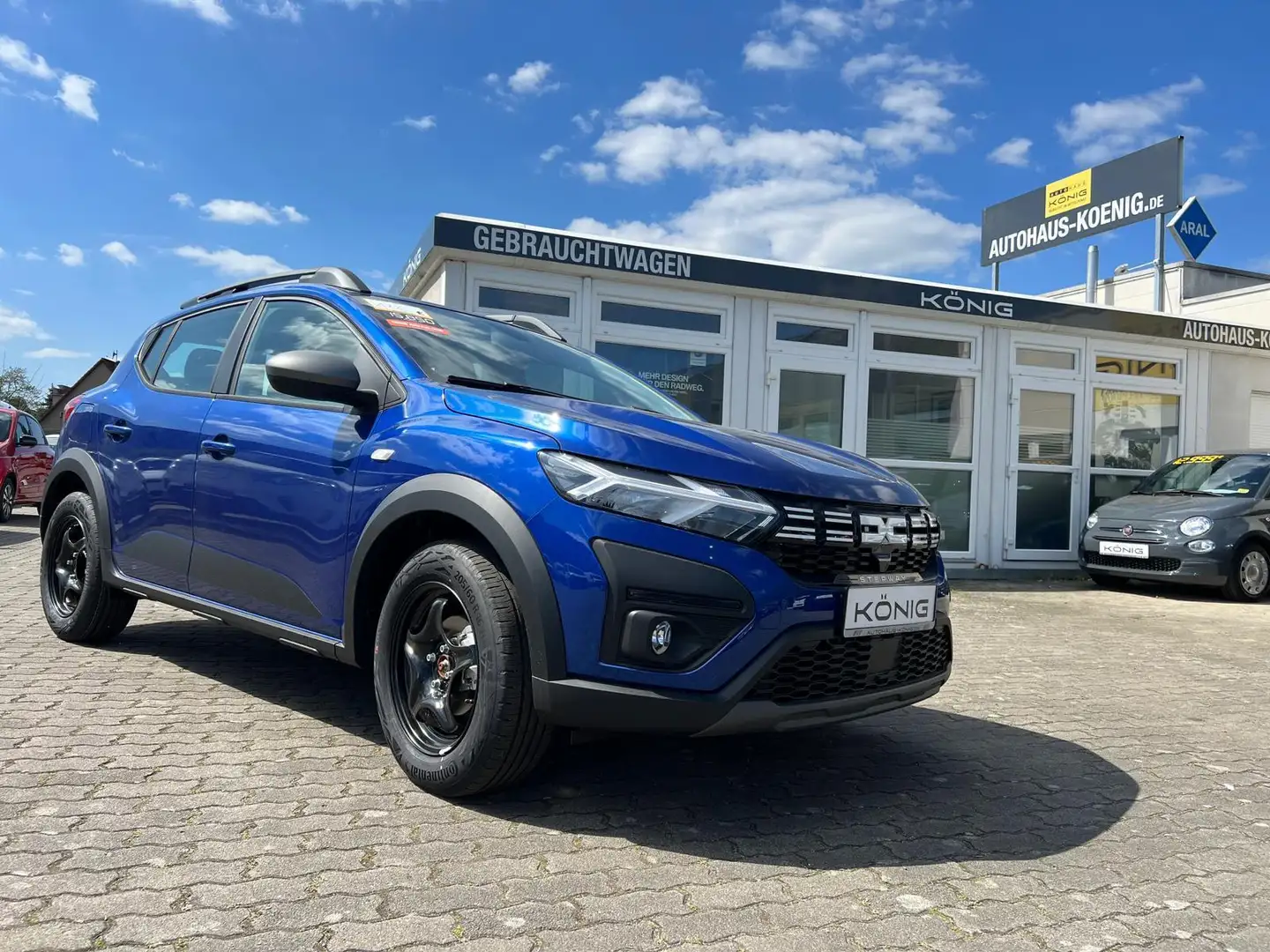 Dacia Sandero Stepway Expression TCe 100 ECO-G Blau - 2