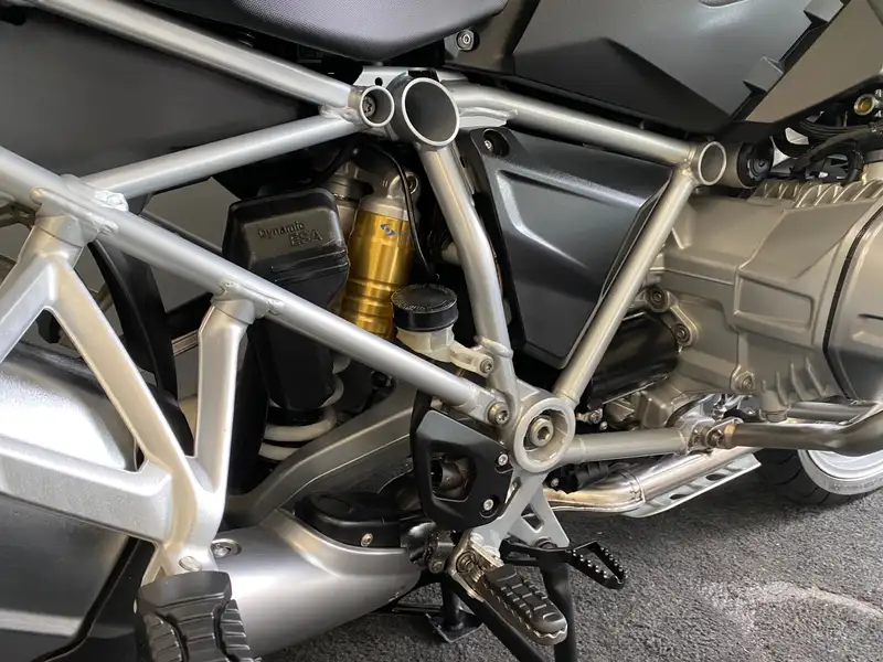 BMW R 1200 GS LC - foto 7