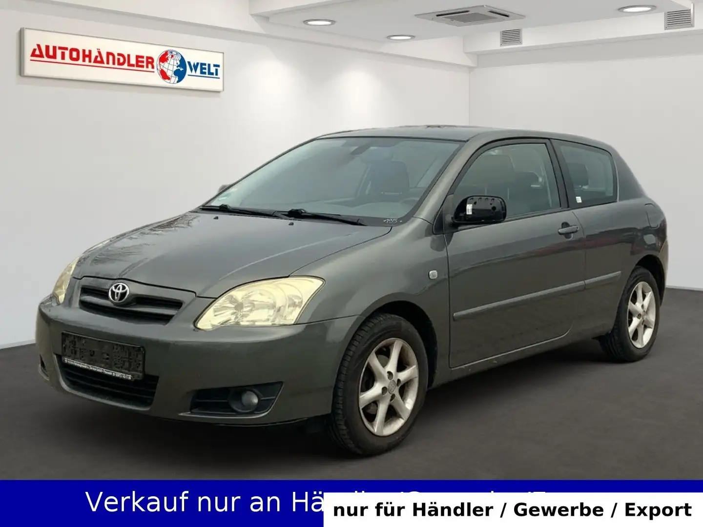 Toyota Corolla 1.6 Sol / Compact Grau - 1