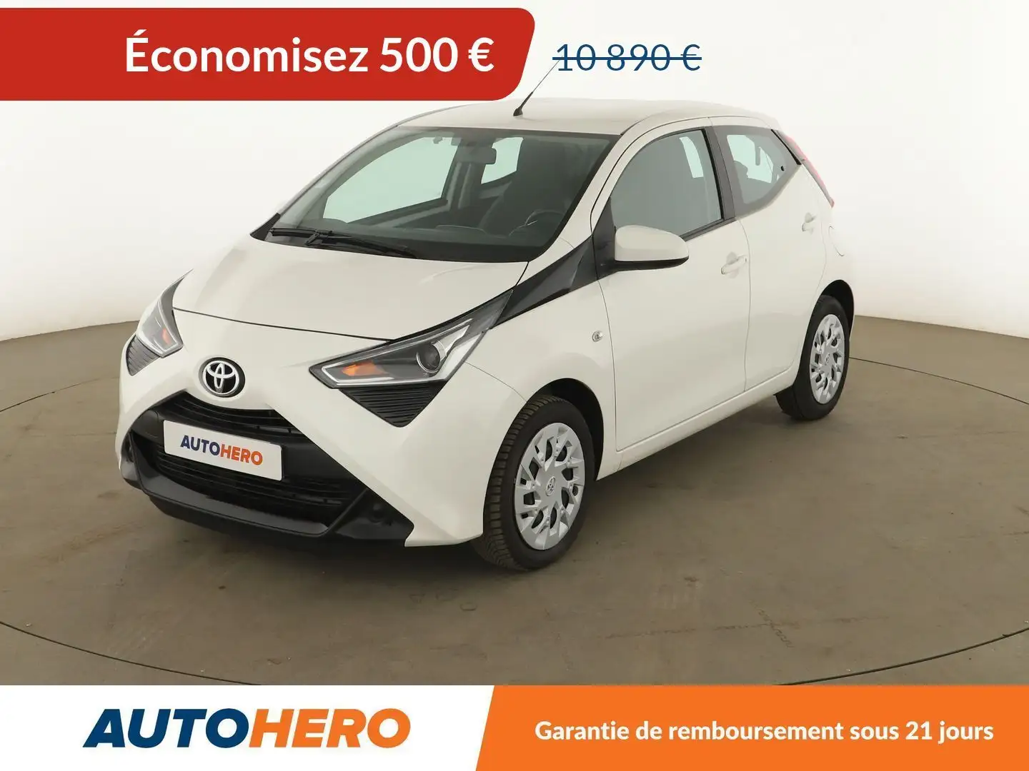 Toyota Aygo 1.0 VVT-i X-Play Blanc - 1