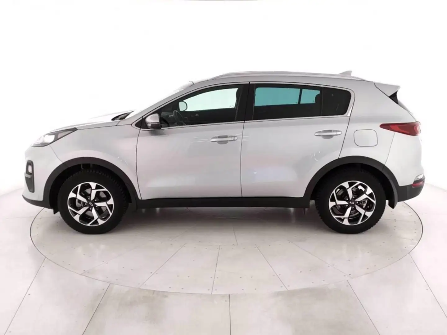 Kia Sportage 1.6 ecogpl Business Class 2wd 126cv Argento - 2